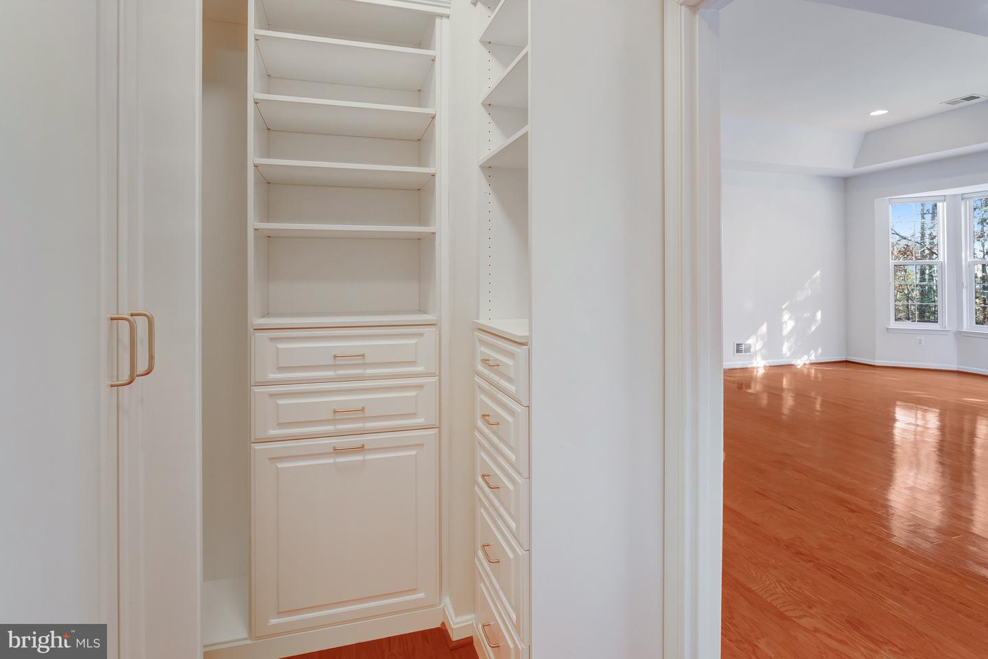 17401 FOUR SEASONS DR, DUMFRIES, Virginia 22025, 3 Bedrooms Bedrooms, ,2 BathroomsBathrooms,Residential,For sale,17401 FOUR SEASONS DR,VAPW2107740 MLS # VAPW2107740 17401 FOUR SEASONS DR, DUMFRIES, Virginia 22025, 3 Bedrooms Bedrooms, ,2 BathroomsBathrooms,Residential,For sale,17401 FOUR SEASONS DR,VAPW2107740 MLS # VAPW2107740