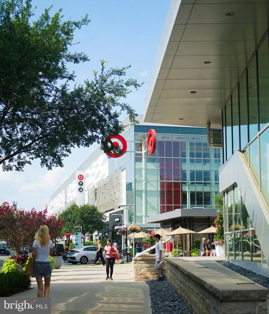 2816 EMMA LEE ST #301, FALLS CHURCH, Virginia 22042, 2 Bedrooms Bedrooms, ,2 BathroomsBathrooms,Residential,For sale,2816 EMMA LEE ST #301,VAFX2279036 MLS # VAFX2279036 2816 EMMA LEE ST #301, FALLS CHURCH, Virginia 22042, 2 Bedrooms Bedrooms, ,2 BathroomsBathrooms,Residential,For sale,2816 EMMA LEE ST #301,VAFX2279036 MLS # VAFX2279036