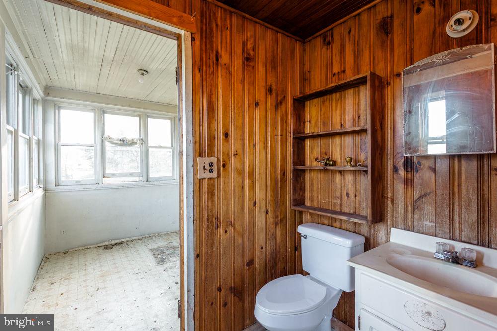 3190 WINSINGER DR, BROADWAY, Virginia 22815, 4 Bedrooms Bedrooms, ,1 BathroomBathrooms,Residential,For sale,3190 WINSINGER DR,VARO2002736 MLS # VARO2002736 3190 WINSINGER DR, BROADWAY, Virginia 22815, 4 Bedrooms Bedrooms, ,1 BathroomBathrooms,Residential,For sale,3190 WINSINGER DR,VARO2002736 MLS # VARO2002736