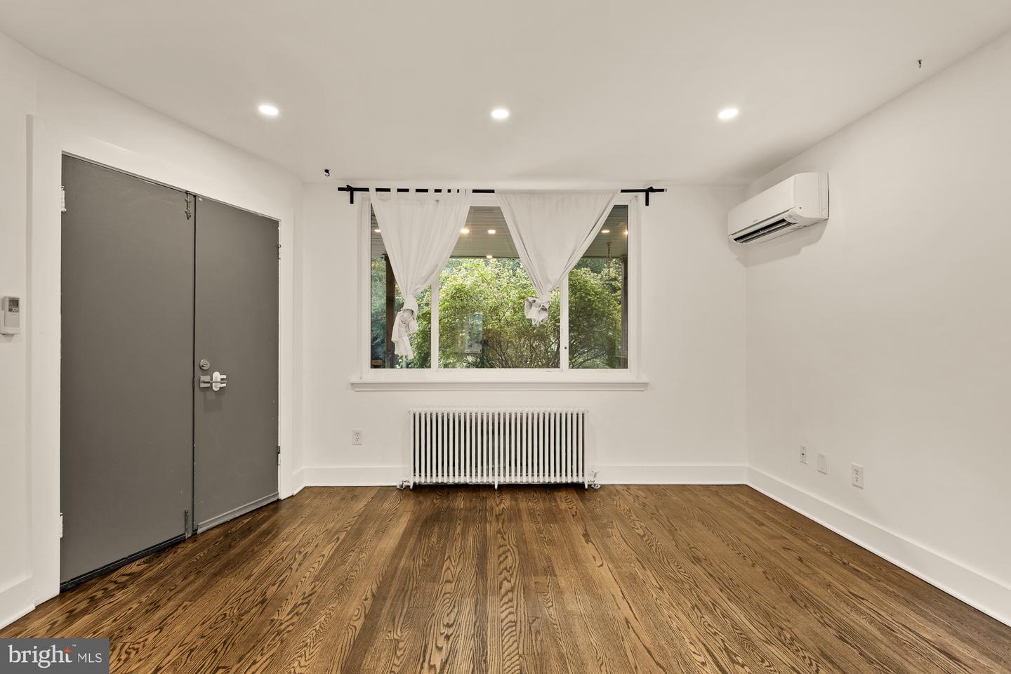 215 HAWAII AVE NE, WASHINGTON, District Of Columbia 20011, 3 Bedrooms Bedrooms, ,2 BathroomsBathrooms,Residential,For sale,215 HAWAII AVE NE,DCDC2231752 MLS # DCDC2231752 215 HAWAII AVE NE, WASHINGTON, District Of Columbia 20011, 3 Bedrooms Bedrooms, ,2 BathroomsBathrooms,Residential,For sale,215 HAWAII AVE NE,DCDC2231752 MLS # DCDC2231752