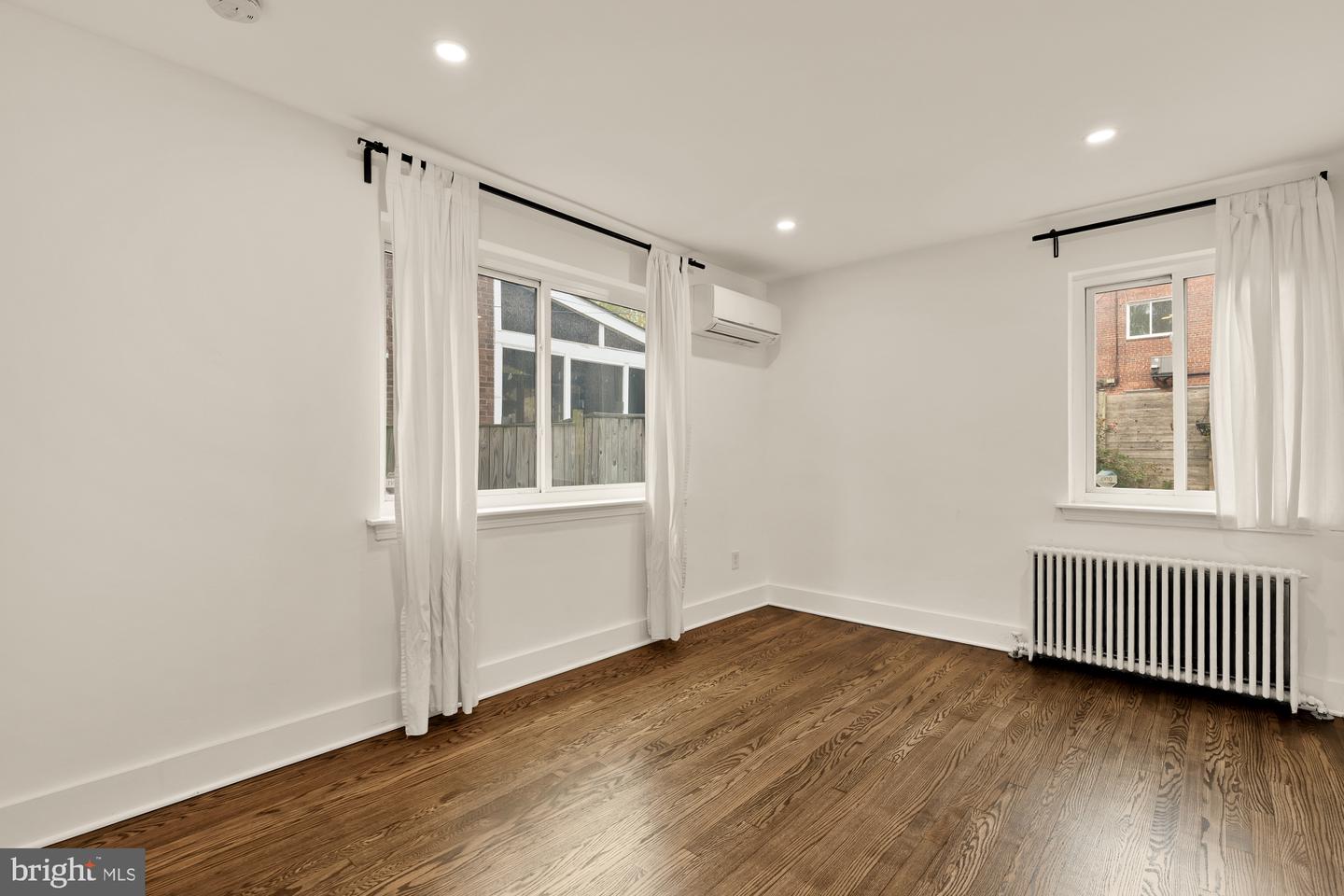 215 HAWAII AVE NE, WASHINGTON, District Of Columbia 20011, 3 Bedrooms Bedrooms, ,2 BathroomsBathrooms,Residential,For sale,215 HAWAII AVE NE,DCDC2231752 MLS # DCDC2231752 215 HAWAII AVE NE, WASHINGTON, District Of Columbia 20011, 3 Bedrooms Bedrooms, ,2 BathroomsBathrooms,Residential,For sale,215 HAWAII AVE NE,DCDC2231752 MLS # DCDC2231752