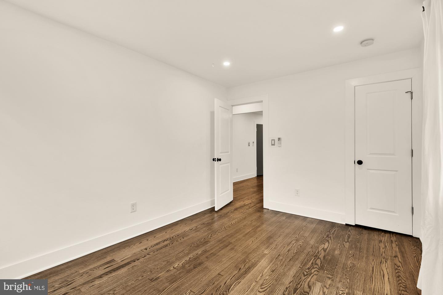 215 HAWAII AVE NE, WASHINGTON, District Of Columbia 20011, 3 Bedrooms Bedrooms, ,2 BathroomsBathrooms,Residential,For sale,215 HAWAII AVE NE,DCDC2231752 MLS # DCDC2231752 215 HAWAII AVE NE, WASHINGTON, District Of Columbia 20011, 3 Bedrooms Bedrooms, ,2 BathroomsBathrooms,Residential,For sale,215 HAWAII AVE NE,DCDC2231752 MLS # DCDC2231752