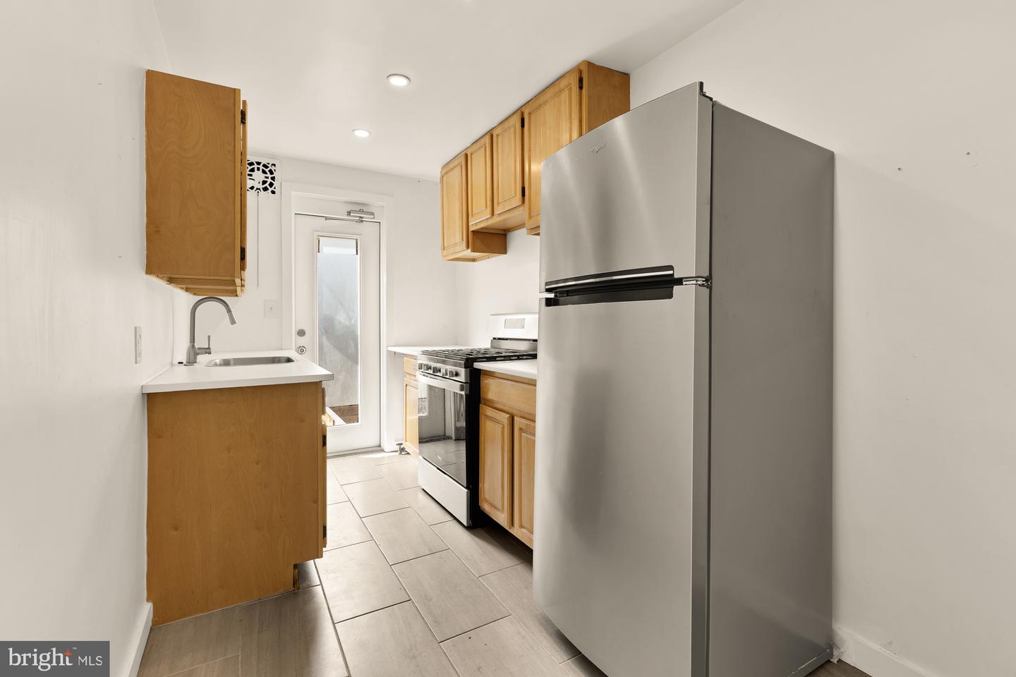 215 HAWAII AVE NE, WASHINGTON, District Of Columbia 20011, 3 Bedrooms Bedrooms, ,2 BathroomsBathrooms,Residential,For sale,215 HAWAII AVE NE,DCDC2231752 MLS # DCDC2231752 215 HAWAII AVE NE, WASHINGTON, District Of Columbia 20011, 3 Bedrooms Bedrooms, ,2 BathroomsBathrooms,Residential,For sale,215 HAWAII AVE NE,DCDC2231752 MLS # DCDC2231752