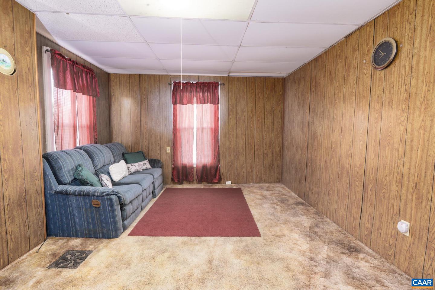 601 LONG AVE, SHENANDOAH, Virginia 22849, 4 Bedrooms Bedrooms, ,2 BathroomsBathrooms,Residential,For sale,601 LONG AVE,671072 MLS # 671072 601 LONG AVE, SHENANDOAH, Virginia 22849, 4 Bedrooms Bedrooms, ,2 BathroomsBathrooms,Residential,For sale,601 LONG AVE,671072 MLS # 671072