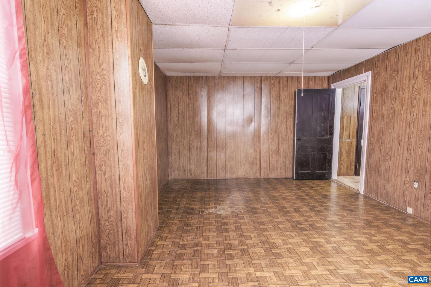 601 LONG AVE, SHENANDOAH, Virginia 22849, 4 Bedrooms Bedrooms, ,2 BathroomsBathrooms,Residential,For sale,601 LONG AVE,671072 MLS # 671072 601 LONG AVE, SHENANDOAH, Virginia 22849, 4 Bedrooms Bedrooms, ,2 BathroomsBathrooms,Residential,For sale,601 LONG AVE,671072 MLS # 671072