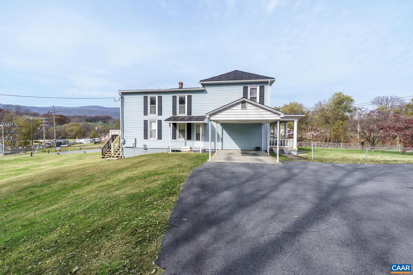 601 LONG AVE, SHENANDOAH, Virginia 22849, 4 Bedrooms Bedrooms, ,2 BathroomsBathrooms,Residential,For sale,601 LONG AVE,671072 MLS # 671072 601 LONG AVE, SHENANDOAH, Virginia 22849, 4 Bedrooms Bedrooms, ,2 BathroomsBathrooms,Residential,For sale,601 LONG AVE,671072 MLS # 671072