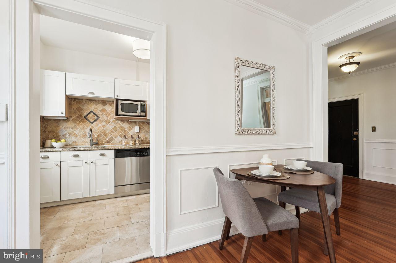 516 A ST NE #205, WASHINGTON, District Of Columbia 20002, 1 Bedroom Bedrooms, 6 Rooms Rooms,1 BathroomBathrooms,Residential,For sale,516 A ST NE #205,DCDC2231760 MLS # DCDC2231760 516 A ST NE #205, WASHINGTON, District Of Columbia 20002, 1 Bedroom Bedrooms, 6 Rooms Rooms,1 BathroomBathrooms,Residential,For sale,516 A ST NE #205,DCDC2231760 MLS # DCDC2231760