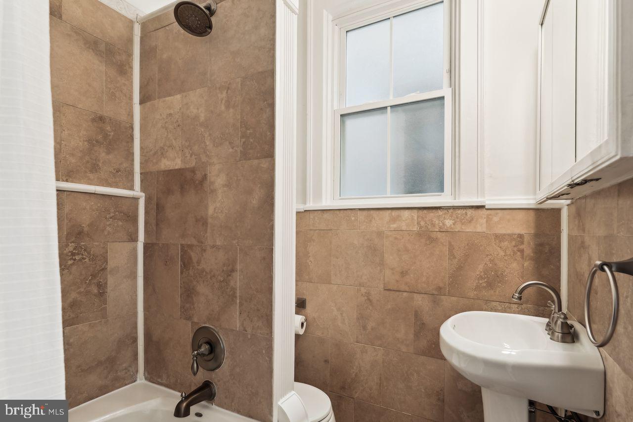 516 A ST NE #205, WASHINGTON, District Of Columbia 20002, 1 Bedroom Bedrooms, 6 Rooms Rooms,1 BathroomBathrooms,Residential,For sale,516 A ST NE #205,DCDC2231760 MLS # DCDC2231760 516 A ST NE #205, WASHINGTON, District Of Columbia 20002, 1 Bedroom Bedrooms, 6 Rooms Rooms,1 BathroomBathrooms,Residential,For sale,516 A ST NE #205,DCDC2231760 MLS # DCDC2231760