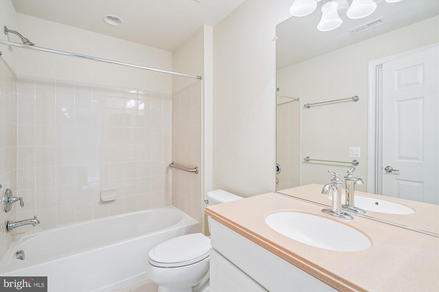 9 MONTERA AVE, FREDERICKSBURG, Virginia 22406, 3 Bedrooms Bedrooms, ,3 BathroomsBathrooms,Residential,For sale,9 MONTERA AVE,VAST2044212 MLS # VAST2044212 9 MONTERA AVE, FREDERICKSBURG, Virginia 22406, 3 Bedrooms Bedrooms, ,3 BathroomsBathrooms,Residential,For sale,9 MONTERA AVE,VAST2044212 MLS # VAST2044212