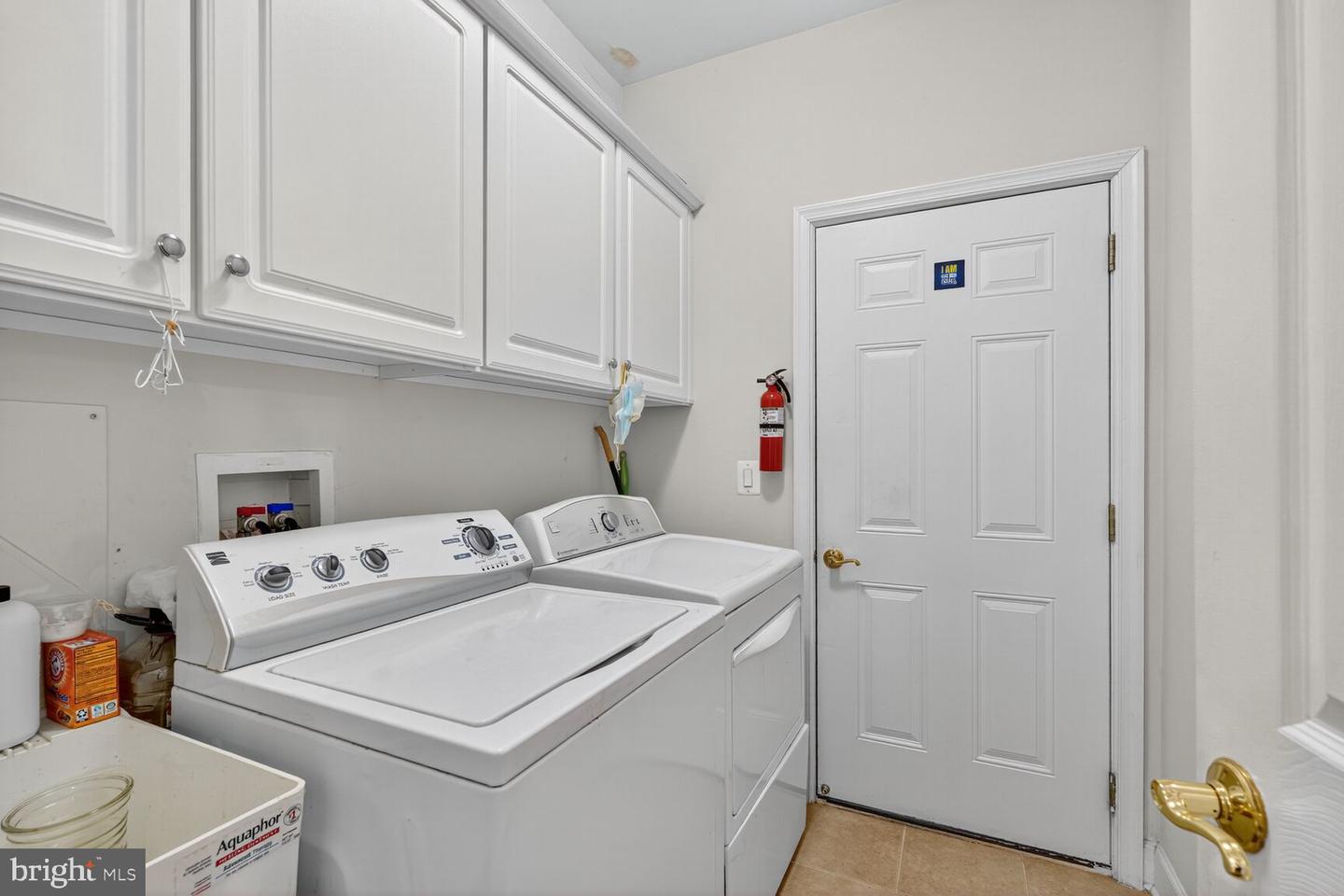 8912 YELLOW DAISY PL, LORTON, Virginia 22079, 3 Bedrooms Bedrooms, ,3 BathroomsBathrooms,Residential,For sale,8912 YELLOW DAISY PL,VAFX2279096 MLS # VAFX2279096 8912 YELLOW DAISY PL, LORTON, Virginia 22079, 3 Bedrooms Bedrooms, ,3 BathroomsBathrooms,Residential,For sale,8912 YELLOW DAISY PL,VAFX2279096 MLS # VAFX2279096