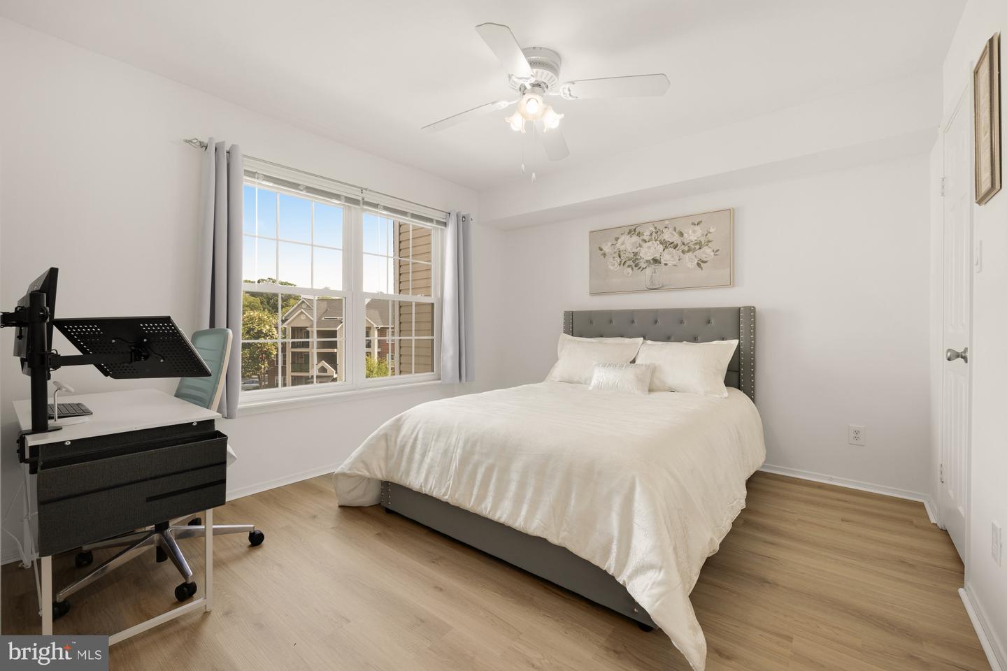 3309 WYNDHAM CIR #3180, ALEXANDRIA, Virginia 22302, 1 Bedroom Bedrooms, ,1 BathroomBathrooms,Residential,For sale,3309 WYNDHAM CIR #3180,VAAX2049564 MLS # VAAX2049564