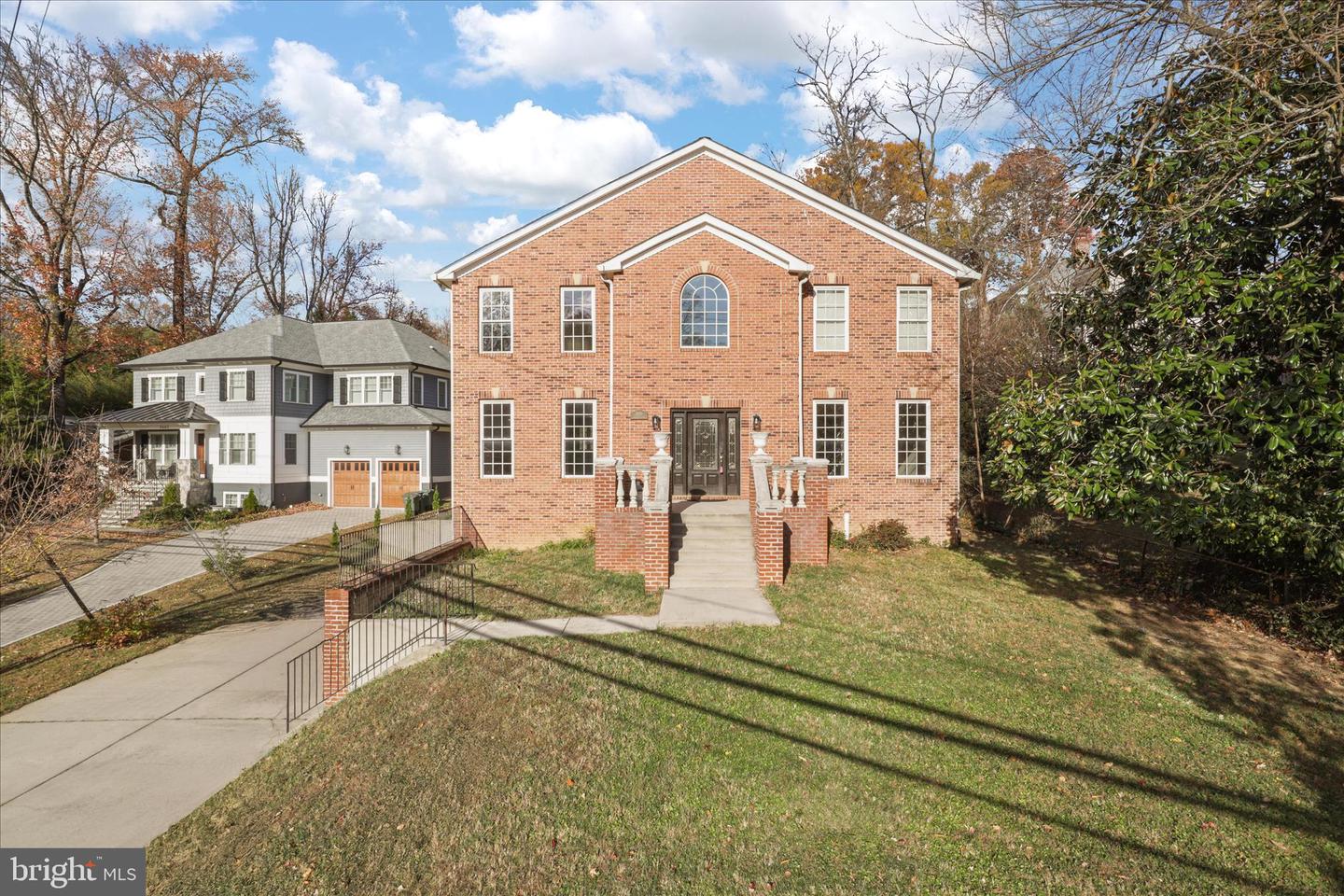 2659 MILITARY RD, ARLINGTON, Virginia 22207, 5 Bedrooms Bedrooms, ,4 BathroomsBathrooms,Residential,For sale,2659 MILITARY RD,VAAR2065136 MLS # VAAR2065136 2659 MILITARY RD, ARLINGTON, Virginia 22207, 5 Bedrooms Bedrooms, ,4 BathroomsBathrooms,Residential,For sale,2659 MILITARY RD,VAAR2065136 MLS # VAAR2065136