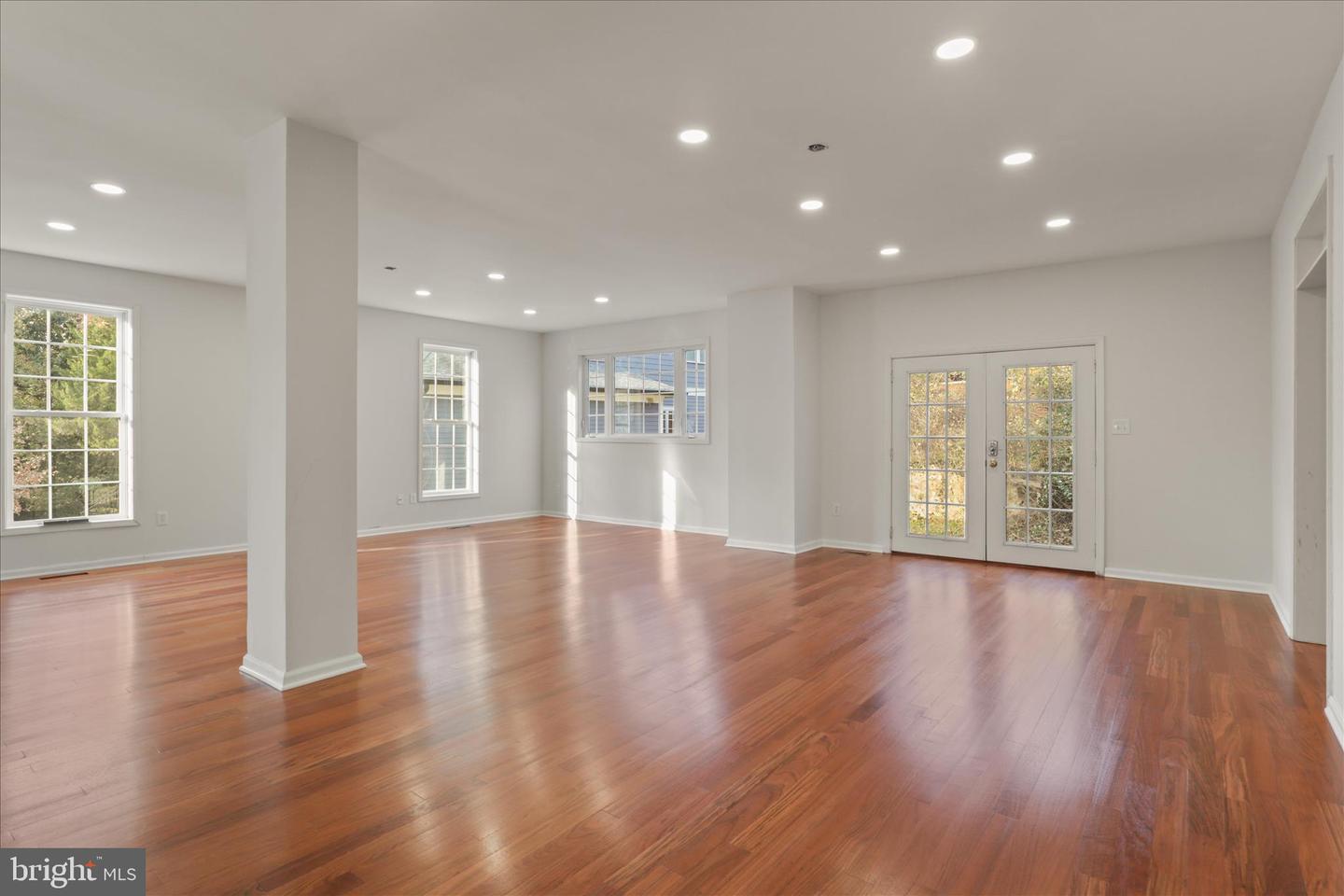 2659 MILITARY RD, ARLINGTON, Virginia 22207, 5 Bedrooms Bedrooms, ,4 BathroomsBathrooms,Residential,For sale,2659 MILITARY RD,VAAR2065136 MLS # VAAR2065136 2659 MILITARY RD, ARLINGTON, Virginia 22207, 5 Bedrooms Bedrooms, ,4 BathroomsBathrooms,Residential,For sale,2659 MILITARY RD,VAAR2065136 MLS # VAAR2065136