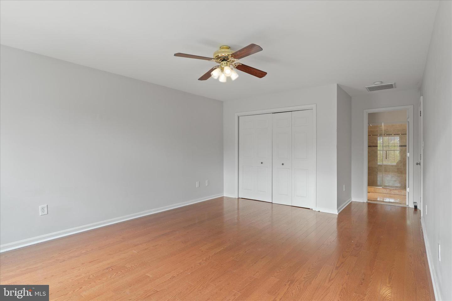 2659 MILITARY RD, ARLINGTON, Virginia 22207, 5 Bedrooms Bedrooms, ,4 BathroomsBathrooms,Residential,For sale,2659 MILITARY RD,VAAR2065136 MLS # VAAR2065136 2659 MILITARY RD, ARLINGTON, Virginia 22207, 5 Bedrooms Bedrooms, ,4 BathroomsBathrooms,Residential,For sale,2659 MILITARY RD,VAAR2065136 MLS # VAAR2065136