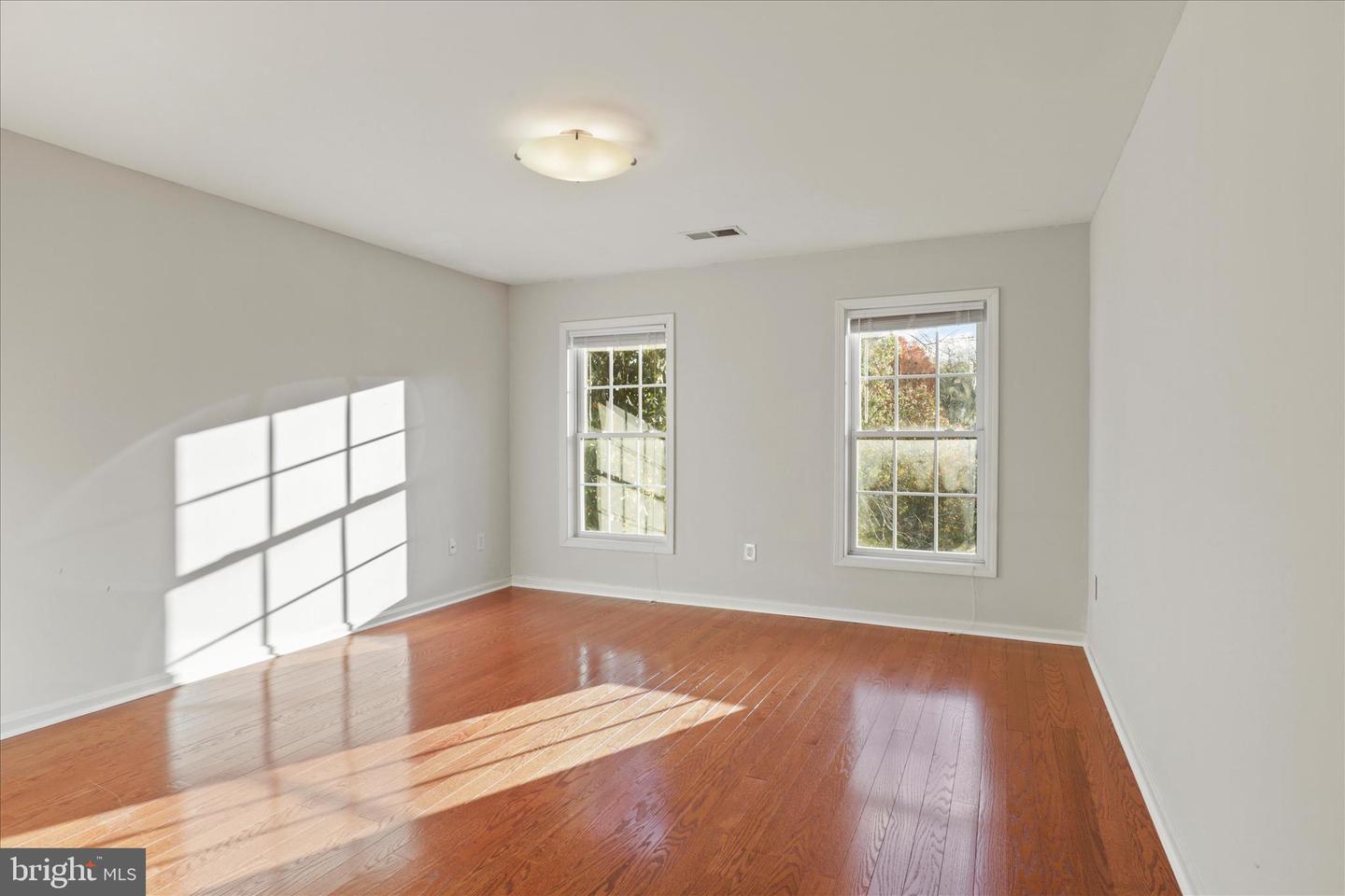 2659 MILITARY RD, ARLINGTON, Virginia 22207, 5 Bedrooms Bedrooms, ,4 BathroomsBathrooms,Residential,For sale,2659 MILITARY RD,VAAR2065136 MLS # VAAR2065136 2659 MILITARY RD, ARLINGTON, Virginia 22207, 5 Bedrooms Bedrooms, ,4 BathroomsBathrooms,Residential,For sale,2659 MILITARY RD,VAAR2065136 MLS # VAAR2065136