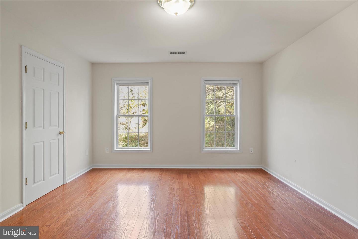 2659 MILITARY RD, ARLINGTON, Virginia 22207, 5 Bedrooms Bedrooms, ,4 BathroomsBathrooms,Residential,For sale,2659 MILITARY RD,VAAR2065136 MLS # VAAR2065136 2659 MILITARY RD, ARLINGTON, Virginia 22207, 5 Bedrooms Bedrooms, ,4 BathroomsBathrooms,Residential,For sale,2659 MILITARY RD,VAAR2065136 MLS # VAAR2065136