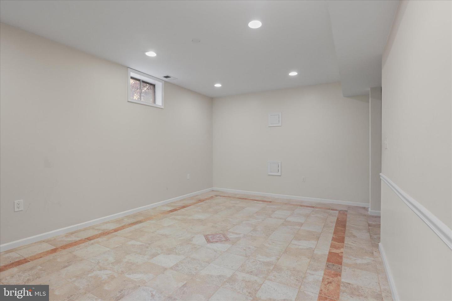 2659 MILITARY RD, ARLINGTON, Virginia 22207, 5 Bedrooms Bedrooms, ,4 BathroomsBathrooms,Residential,For sale,2659 MILITARY RD,VAAR2065136 MLS # VAAR2065136 2659 MILITARY RD, ARLINGTON, Virginia 22207, 5 Bedrooms Bedrooms, ,4 BathroomsBathrooms,Residential,For sale,2659 MILITARY RD,VAAR2065136 MLS # VAAR2065136