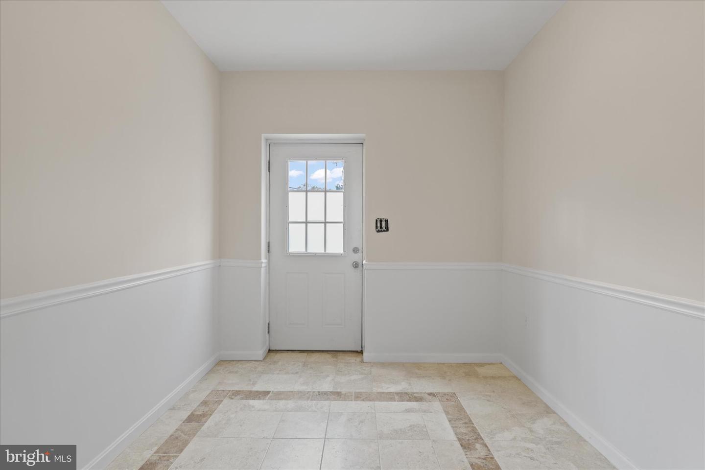 2659 MILITARY RD, ARLINGTON, Virginia 22207, 5 Bedrooms Bedrooms, ,4 BathroomsBathrooms,Residential,For sale,2659 MILITARY RD,VAAR2065136 MLS # VAAR2065136 2659 MILITARY RD, ARLINGTON, Virginia 22207, 5 Bedrooms Bedrooms, ,4 BathroomsBathrooms,Residential,For sale,2659 MILITARY RD,VAAR2065136 MLS # VAAR2065136