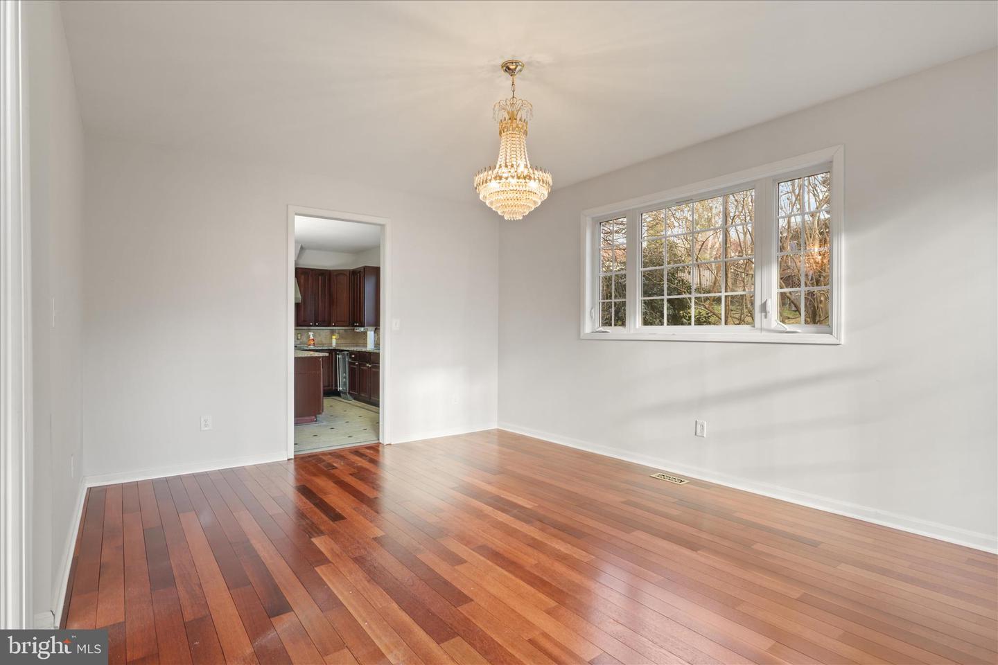 2659 MILITARY RD, ARLINGTON, Virginia 22207, 5 Bedrooms Bedrooms, ,4 BathroomsBathrooms,Residential,For sale,2659 MILITARY RD,VAAR2065136 MLS # VAAR2065136 2659 MILITARY RD, ARLINGTON, Virginia 22207, 5 Bedrooms Bedrooms, ,4 BathroomsBathrooms,Residential,For sale,2659 MILITARY RD,VAAR2065136 MLS # VAAR2065136