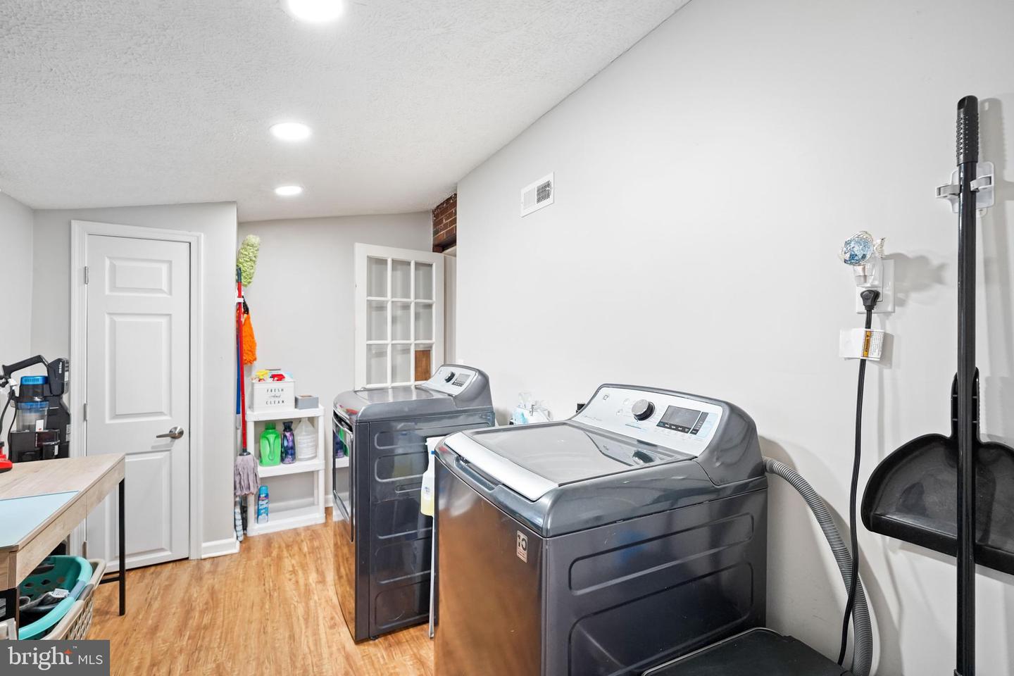 10012 ELLIS RD, MANASSAS, Virginia 20111, 4 Bedrooms Bedrooms, ,2 BathroomsBathrooms,Residential,For sale,10012 ELLIS RD,VAPW2107208 MLS # VAPW2107208