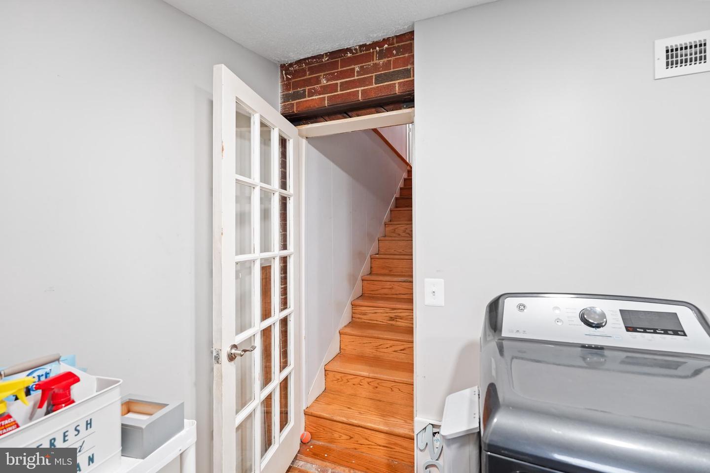 10012 ELLIS RD, MANASSAS, Virginia 20111, 4 Bedrooms Bedrooms, ,2 BathroomsBathrooms,Residential,For sale,10012 ELLIS RD,VAPW2107208 MLS # VAPW2107208