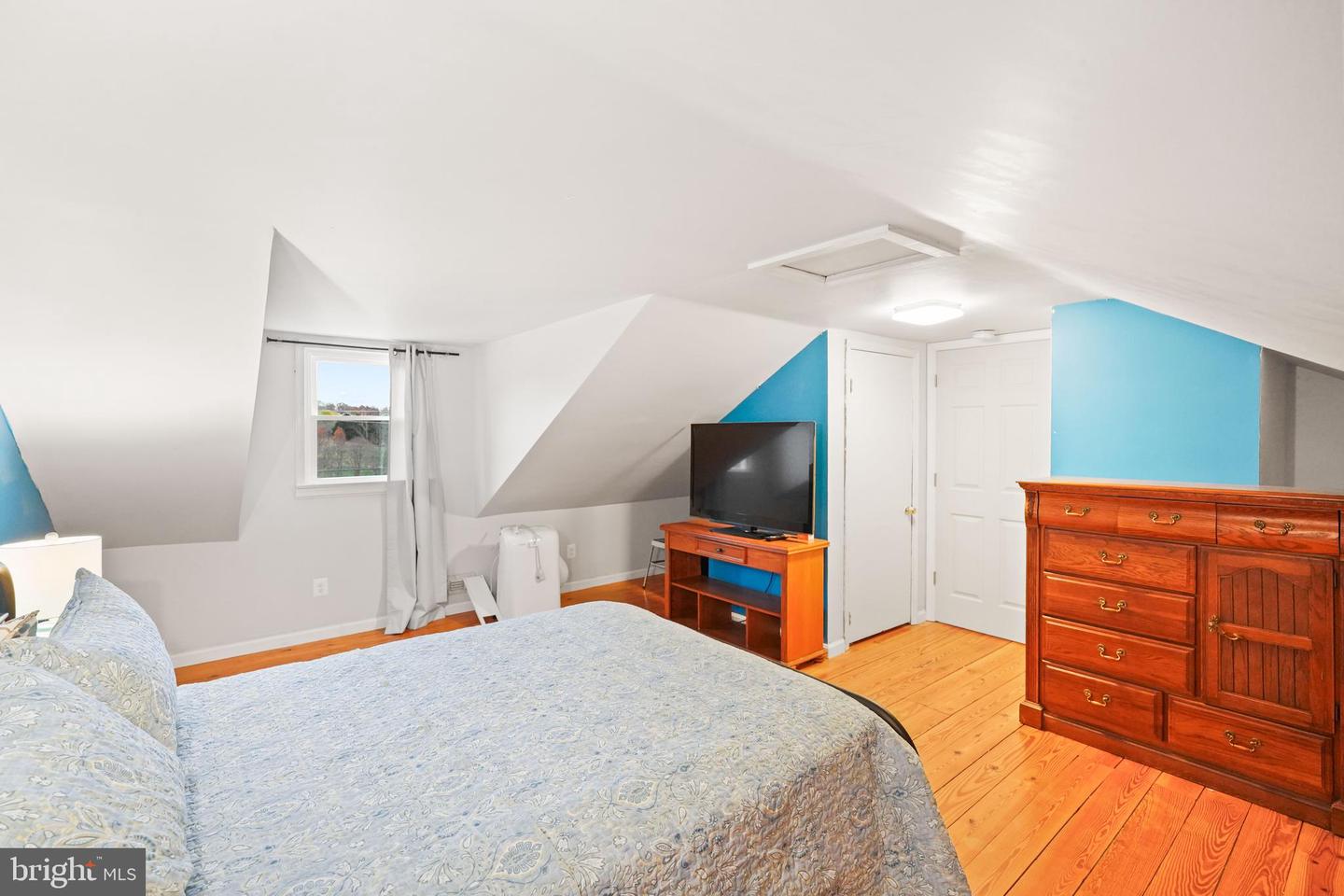 10012 ELLIS RD, MANASSAS, Virginia 20111, 4 Bedrooms Bedrooms, ,2 BathroomsBathrooms,Residential,For sale,10012 ELLIS RD,VAPW2107208 MLS # VAPW2107208