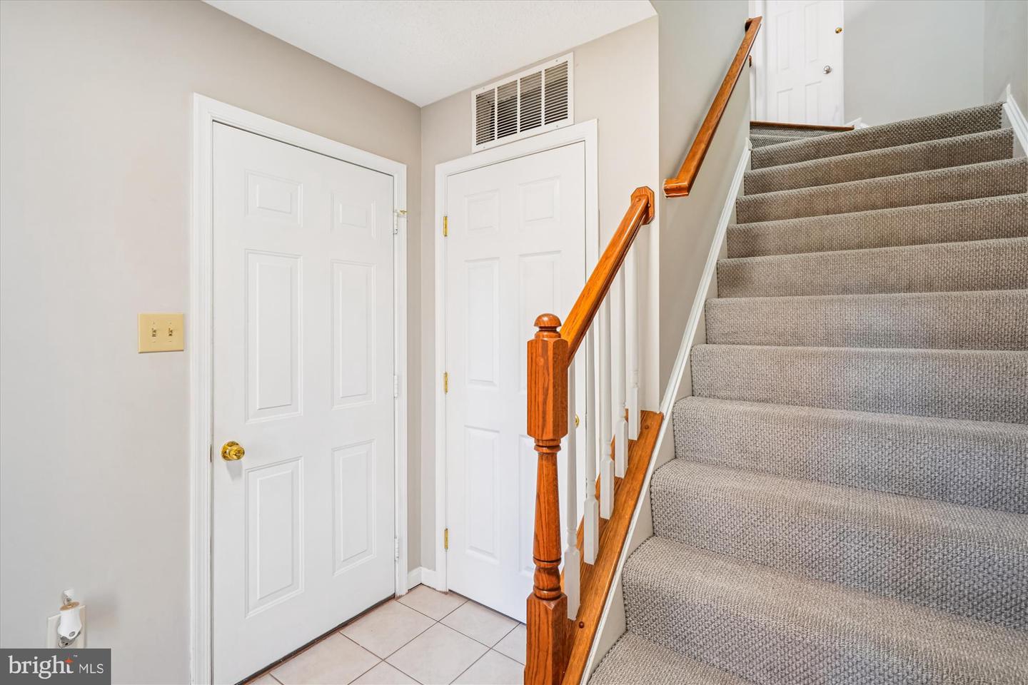 14423 GLENCREST CIR #123, CENTREVILLE, Virginia 20120, 3 Bedrooms Bedrooms, ,2 BathroomsBathrooms,Residential,For sale,14423 GLENCREST CIR #123,VAFX2277472 MLS # VAFX2277472 14423 GLENCREST CIR #123, CENTREVILLE, Virginia 20120, 3 Bedrooms Bedrooms, ,2 BathroomsBathrooms,Residential,For sale,14423 GLENCREST CIR #123,VAFX2277472 MLS # VAFX2277472