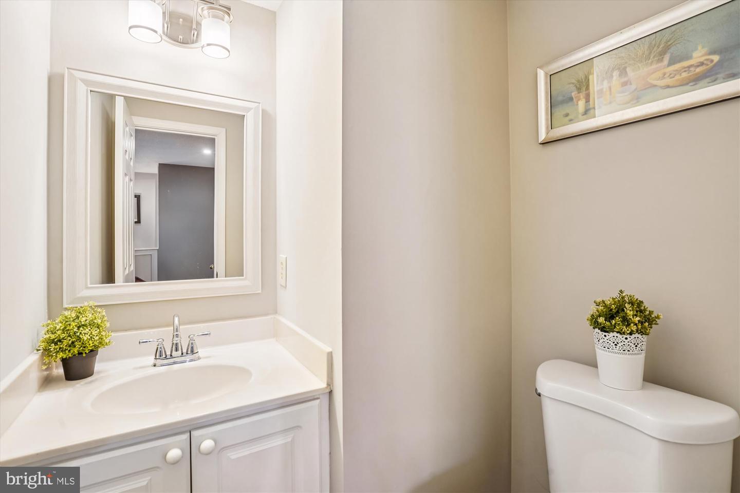 14423 GLENCREST CIR #123, CENTREVILLE, Virginia 20120, 3 Bedrooms Bedrooms, ,2 BathroomsBathrooms,Residential,For sale,14423 GLENCREST CIR #123,VAFX2277472 MLS # VAFX2277472 14423 GLENCREST CIR #123, CENTREVILLE, Virginia 20120, 3 Bedrooms Bedrooms, ,2 BathroomsBathrooms,Residential,For sale,14423 GLENCREST CIR #123,VAFX2277472 MLS # VAFX2277472