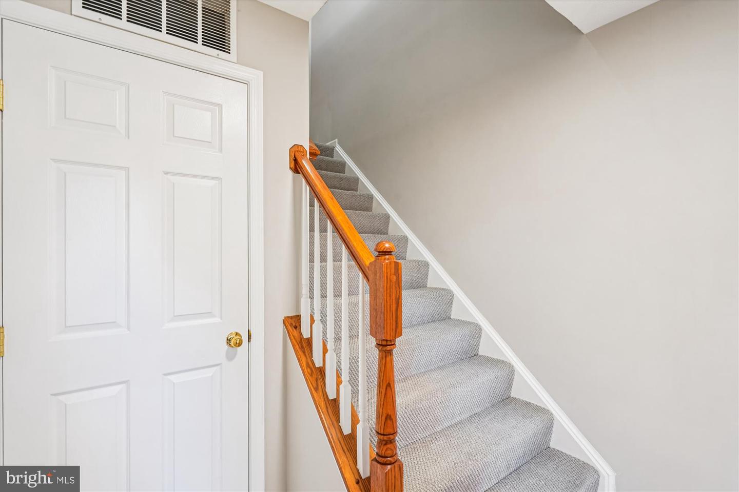 14423 GLENCREST CIR #123, CENTREVILLE, Virginia 20120, 3 Bedrooms Bedrooms, ,2 BathroomsBathrooms,Residential,For sale,14423 GLENCREST CIR #123,VAFX2277472 MLS # VAFX2277472 14423 GLENCREST CIR #123, CENTREVILLE, Virginia 20120, 3 Bedrooms Bedrooms, ,2 BathroomsBathrooms,Residential,For sale,14423 GLENCREST CIR #123,VAFX2277472 MLS # VAFX2277472