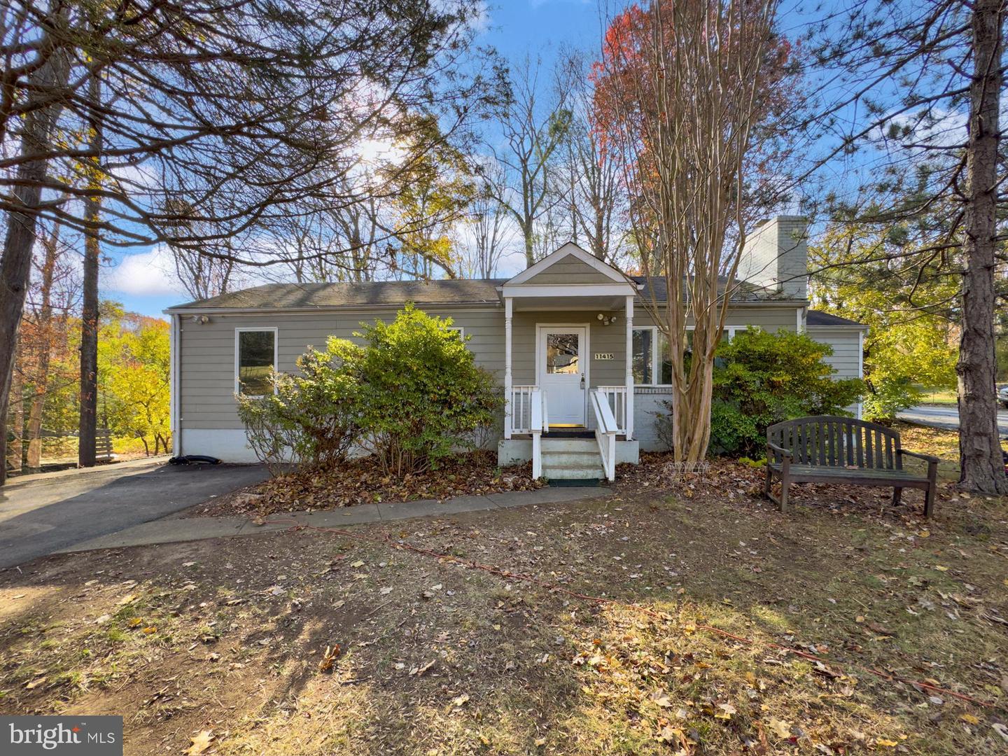 11415 FAIRFAX STATION RD, FAIRFAX STATION, Virginia 22039, 2 Bedrooms Bedrooms, ,1 BathroomBathrooms,Residential,For sale,11415 FAIRFAX STATION RD,VAFX2277602 MLS # VAFX2277602