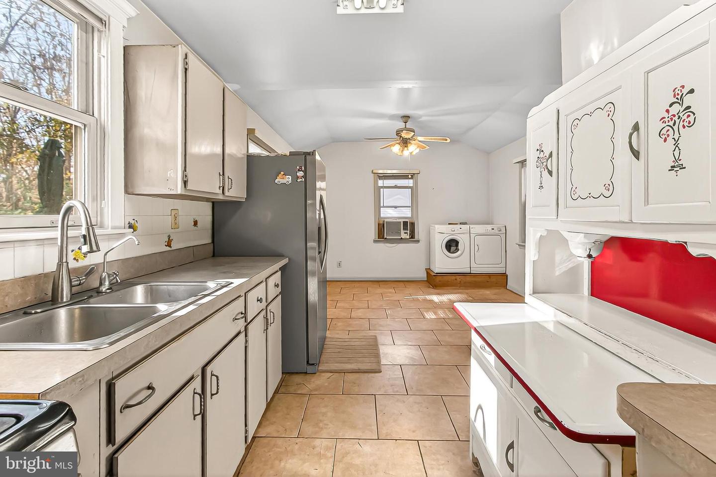 11415 FAIRFAX STATION RD, FAIRFAX STATION, Virginia 22039, 2 Bedrooms Bedrooms, ,1 BathroomBathrooms,Residential,For sale,11415 FAIRFAX STATION RD,VAFX2277602 MLS # VAFX2277602 11415 FAIRFAX STATION RD, FAIRFAX STATION, Virginia 22039, 2 Bedrooms Bedrooms, ,1 BathroomBathrooms,Residential,For sale,11415 FAIRFAX STATION RD,VAFX2277602 MLS # VAFX2277602