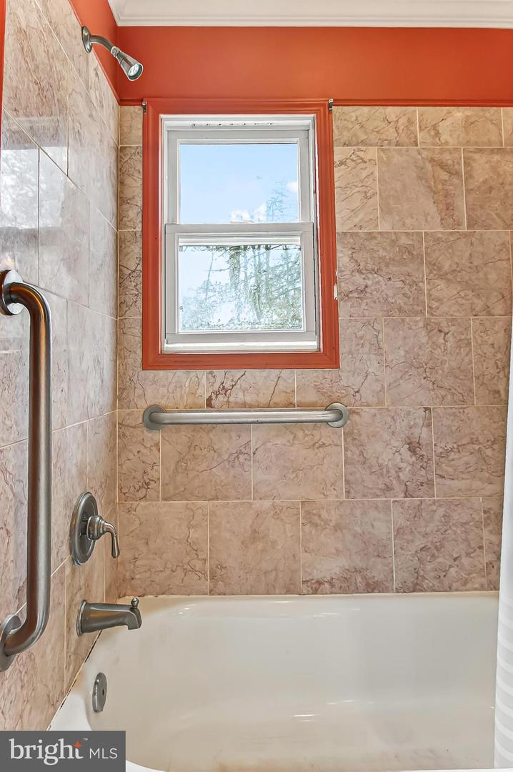 11415 FAIRFAX STATION RD, FAIRFAX STATION, Virginia 22039, 2 Bedrooms Bedrooms, ,1 BathroomBathrooms,Residential,For sale,11415 FAIRFAX STATION RD,VAFX2277602 MLS # VAFX2277602 11415 FAIRFAX STATION RD, FAIRFAX STATION, Virginia 22039, 2 Bedrooms Bedrooms, ,1 BathroomBathrooms,Residential,For sale,11415 FAIRFAX STATION RD,VAFX2277602 MLS # VAFX2277602