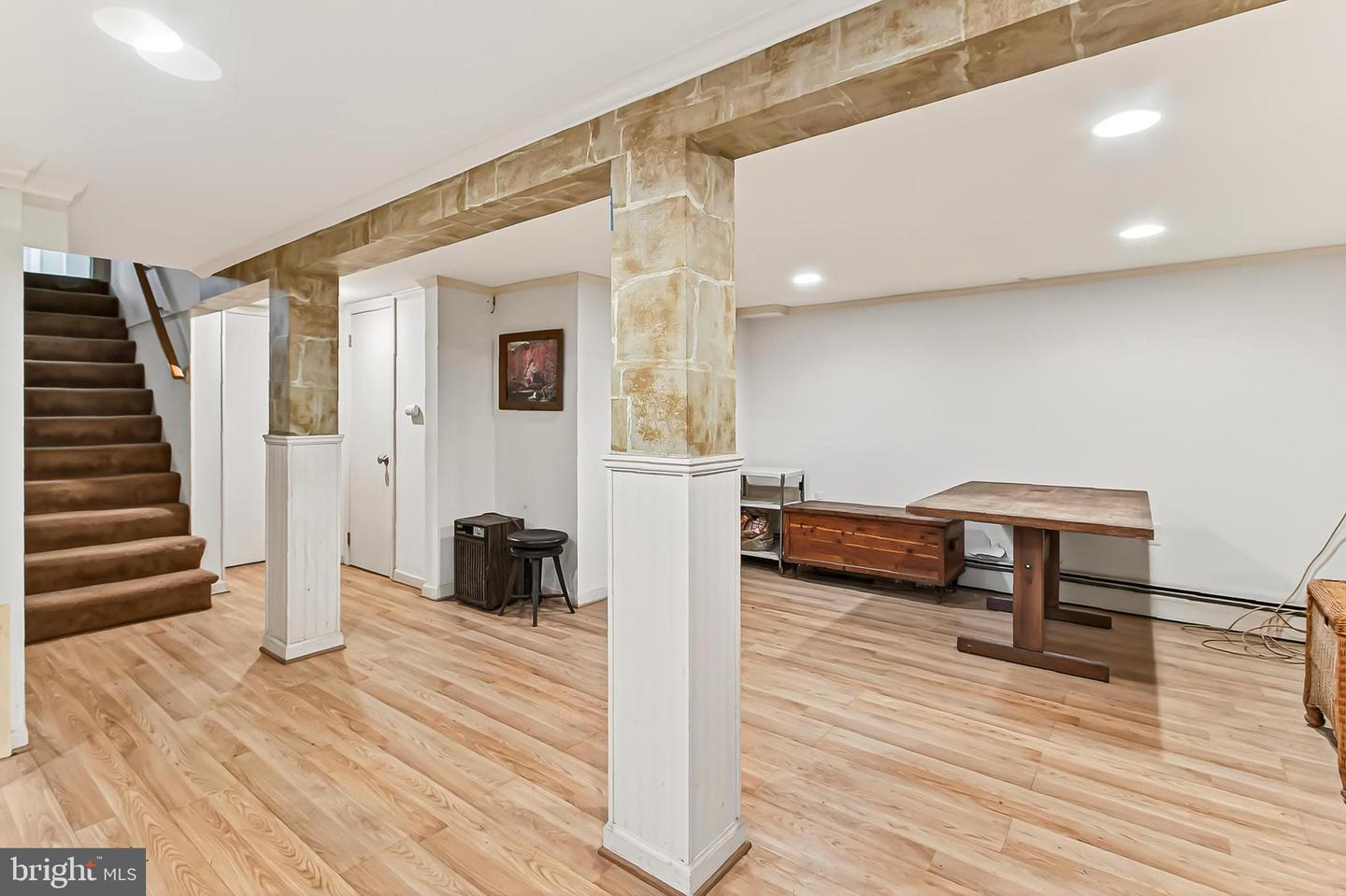 11415 FAIRFAX STATION RD, FAIRFAX STATION, Virginia 22039, 2 Bedrooms Bedrooms, ,1 BathroomBathrooms,Residential,For sale,11415 FAIRFAX STATION RD,VAFX2277602 MLS # VAFX2277602 11415 FAIRFAX STATION RD, FAIRFAX STATION, Virginia 22039, 2 Bedrooms Bedrooms, ,1 BathroomBathrooms,Residential,For sale,11415 FAIRFAX STATION RD,VAFX2277602 MLS # VAFX2277602