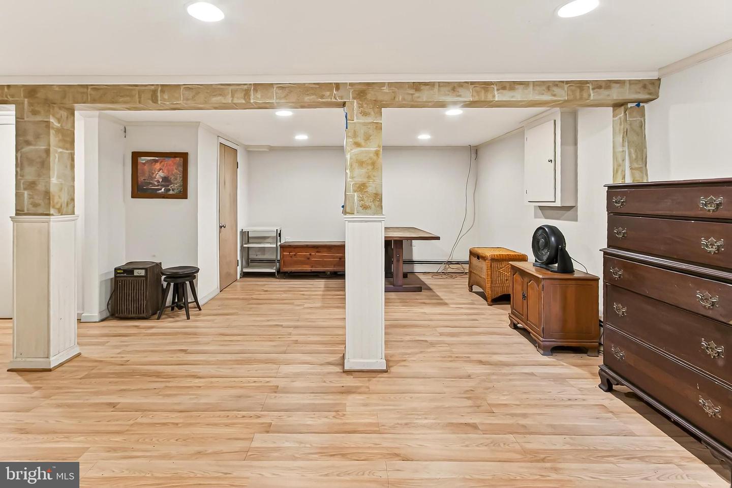 11415 FAIRFAX STATION RD, FAIRFAX STATION, Virginia 22039, 2 Bedrooms Bedrooms, ,1 BathroomBathrooms,Residential,For sale,11415 FAIRFAX STATION RD,VAFX2277602 MLS # VAFX2277602 11415 FAIRFAX STATION RD, FAIRFAX STATION, Virginia 22039, 2 Bedrooms Bedrooms, ,1 BathroomBathrooms,Residential,For sale,11415 FAIRFAX STATION RD,VAFX2277602 MLS # VAFX2277602