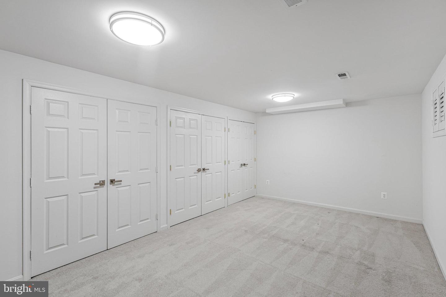 13953 OLEANDER CT, WOODBRIDGE, Virginia 22193, 6 Bedrooms Bedrooms, ,3 BathroomsBathrooms,Residential,For sale,13953 OLEANDER CT,VAPW2107292 MLS # VAPW2107292 13953 OLEANDER CT, WOODBRIDGE, Virginia 22193, 6 Bedrooms Bedrooms, ,3 BathroomsBathrooms,Residential,For sale,13953 OLEANDER CT,VAPW2107292 MLS # VAPW2107292