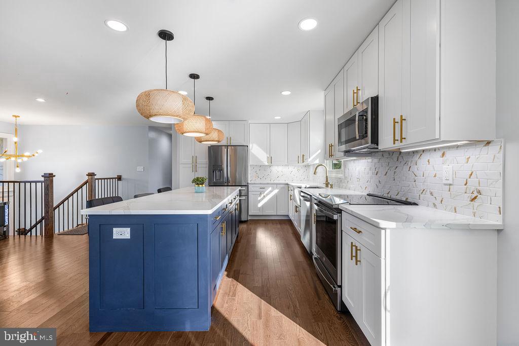 13762 BERLIN TURNPIKE, LOVETTSVILLE, Virginia 20180, 4 Bedrooms Bedrooms, 4 Rooms Rooms,3 BathroomsBathrooms,Residential,For sale,13762 BERLIN TURNPIKE,VALO2110602 MLS # VALO2110602 13762 BERLIN TURNPIKE, LOVETTSVILLE, Virginia 20180, 4 Bedrooms Bedrooms, 4 Rooms Rooms,3 BathroomsBathrooms,Residential,For sale,13762 BERLIN TURNPIKE,VALO2110602 MLS # VALO2110602