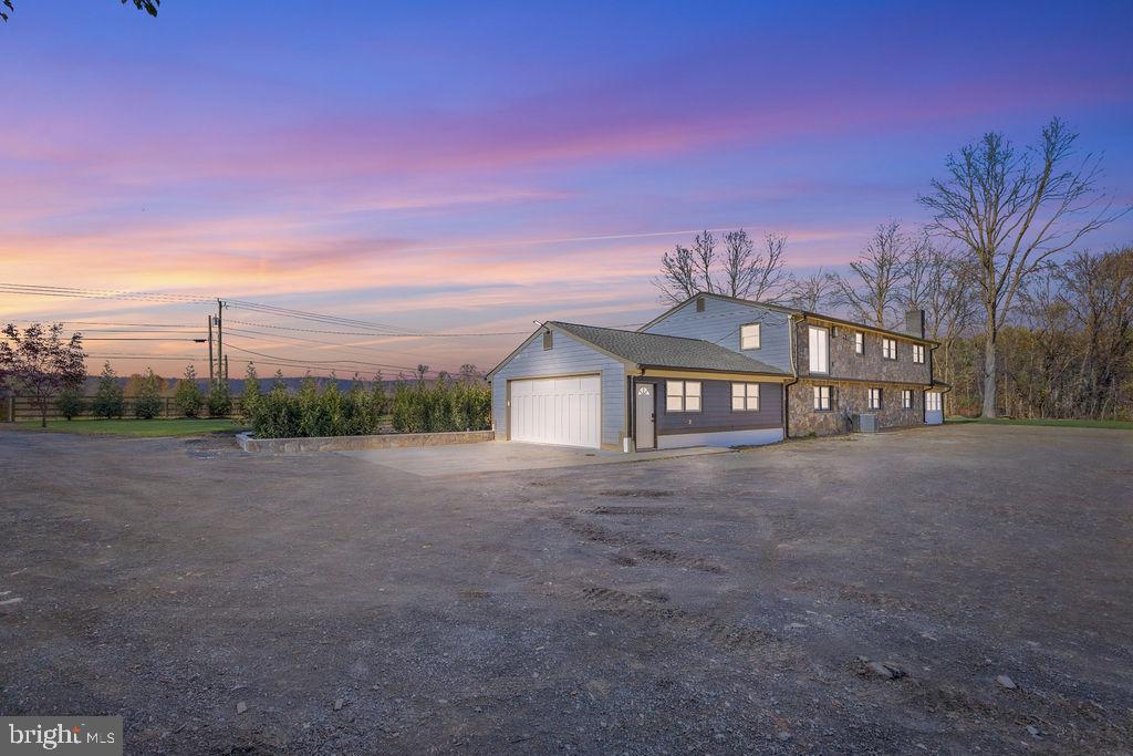 13762 BERLIN TURNPIKE, LOVETTSVILLE, Virginia 20180, 4 Bedrooms Bedrooms, 4 Rooms Rooms,3 BathroomsBathrooms,Residential,For sale,13762 BERLIN TURNPIKE,VALO2110602 MLS # VALO2110602 13762 BERLIN TURNPIKE, LOVETTSVILLE, Virginia 20180, 4 Bedrooms Bedrooms, 4 Rooms Rooms,3 BathroomsBathrooms,Residential,For sale,13762 BERLIN TURNPIKE,VALO2110602 MLS # VALO2110602