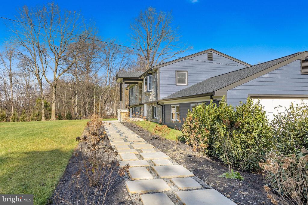 13762 BERLIN TURNPIKE, LOVETTSVILLE, Virginia 20180, 4 Bedrooms Bedrooms, 4 Rooms Rooms,3 BathroomsBathrooms,Residential,For sale,13762 BERLIN TURNPIKE,VALO2110602 MLS # VALO2110602 13762 BERLIN TURNPIKE, LOVETTSVILLE, Virginia 20180, 4 Bedrooms Bedrooms, 4 Rooms Rooms,3 BathroomsBathrooms,Residential,For sale,13762 BERLIN TURNPIKE,VALO2110602 MLS # VALO2110602