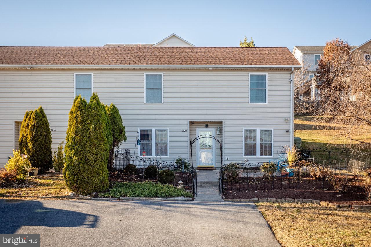 3200 JOPPA CT, ROCKINGHAM, Virginia 22801, 3 Bedrooms Bedrooms, ,2 BathroomsBathrooms,Residential,For sale,3200 JOPPA CT,VARO2002702 MLS # VARO2002702 3200 JOPPA CT, ROCKINGHAM, Virginia 22801, 3 Bedrooms Bedrooms, ,2 BathroomsBathrooms,Residential,For sale,3200 JOPPA CT,VARO2002702 MLS # VARO2002702