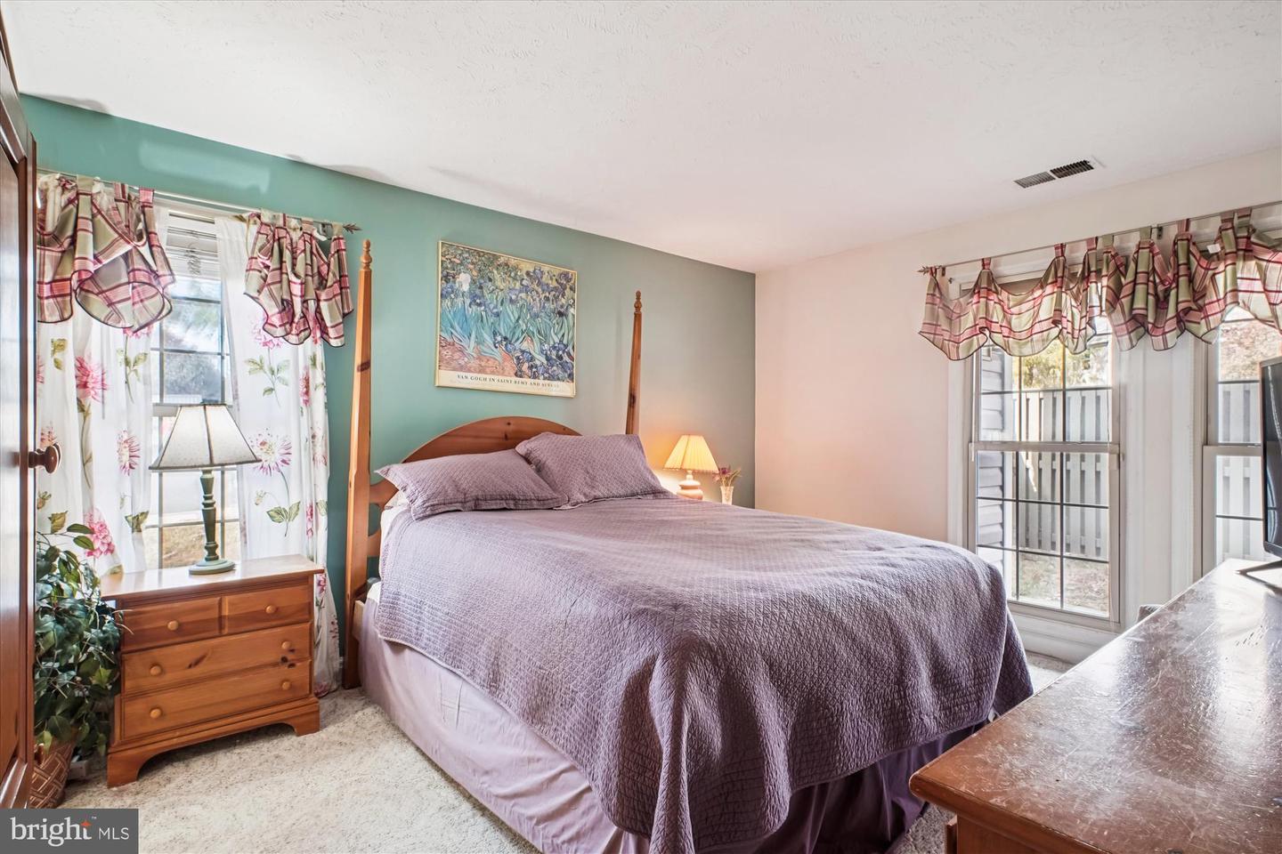 3801 RIDGE KNOLL CT #2A, FAIRFAX, Virginia 22033, 2 Bedrooms Bedrooms, ,2 BathroomsBathrooms,Residential,For sale,3801 RIDGE KNOLL CT #2A,VAFX2278064 MLS # VAFX2278064 3801 RIDGE KNOLL CT #2A, FAIRFAX, Virginia 22033, 2 Bedrooms Bedrooms, ,2 BathroomsBathrooms,Residential,For sale,3801 RIDGE KNOLL CT #2A,VAFX2278064 MLS # VAFX2278064