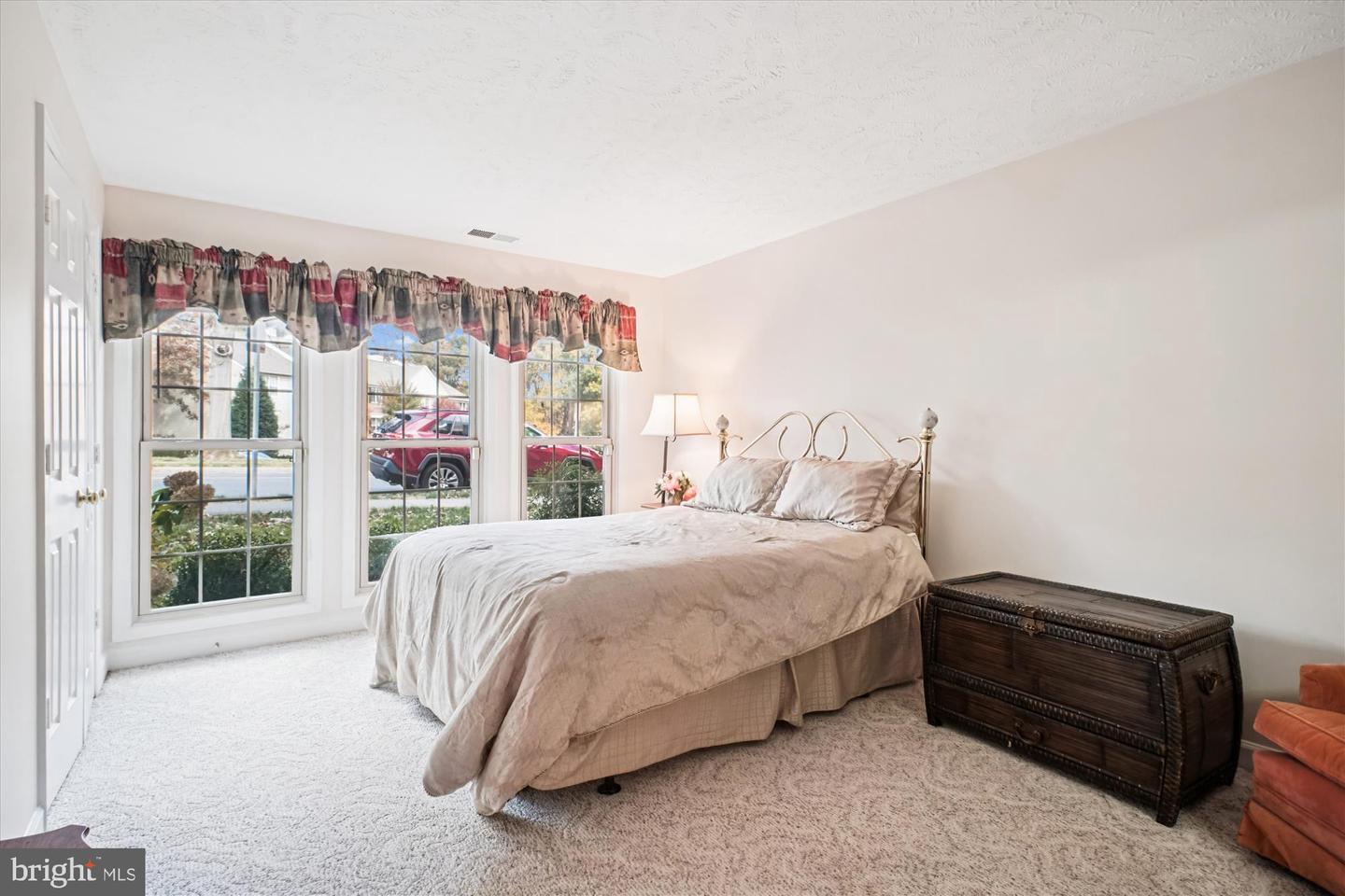 3801 RIDGE KNOLL CT #2A, FAIRFAX, Virginia 22033, 2 Bedrooms Bedrooms, ,2 BathroomsBathrooms,Residential,For sale,3801 RIDGE KNOLL CT #2A,VAFX2278064 MLS # VAFX2278064 3801 RIDGE KNOLL CT #2A, FAIRFAX, Virginia 22033, 2 Bedrooms Bedrooms, ,2 BathroomsBathrooms,Residential,For sale,3801 RIDGE KNOLL CT #2A,VAFX2278064 MLS # VAFX2278064