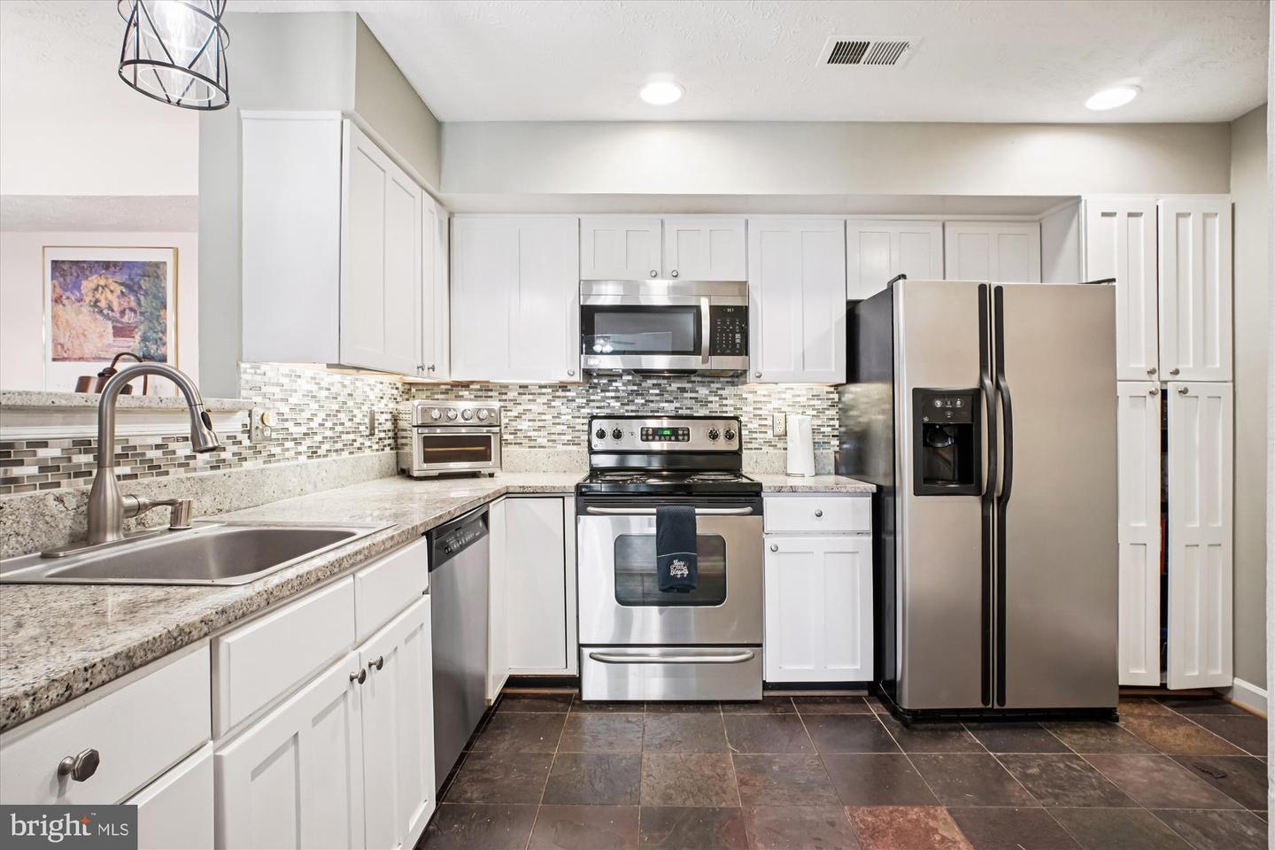 3801 RIDGE KNOLL CT #2A, FAIRFAX, Virginia 22033, 2 Bedrooms Bedrooms, ,2 BathroomsBathrooms,Residential,For sale,3801 RIDGE KNOLL CT #2A,VAFX2278064 MLS # VAFX2278064 3801 RIDGE KNOLL CT #2A, FAIRFAX, Virginia 22033, 2 Bedrooms Bedrooms, ,2 BathroomsBathrooms,Residential,For sale,3801 RIDGE KNOLL CT #2A,VAFX2278064 MLS # VAFX2278064