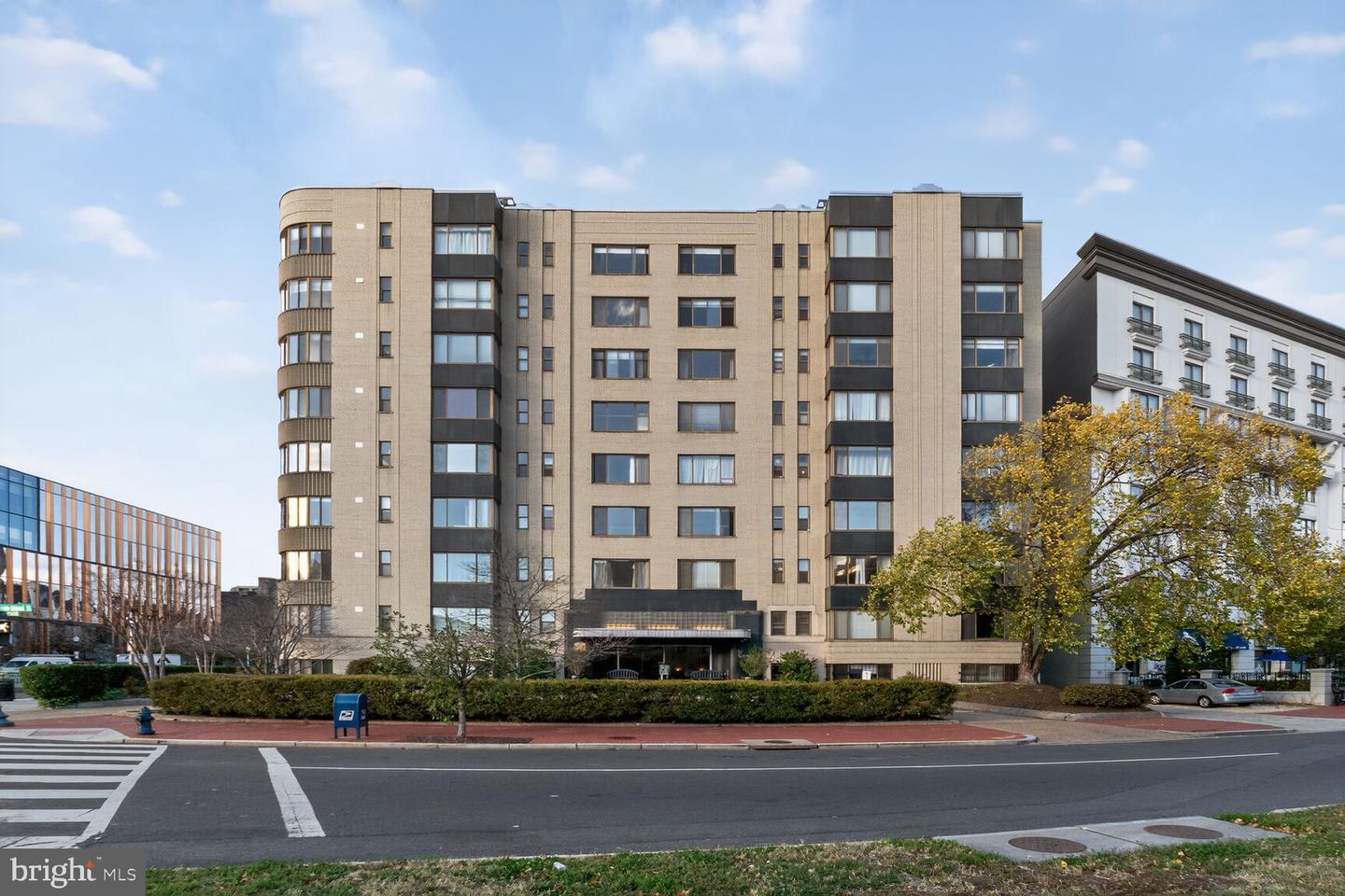 1 SCOTT CIR NW #708, WASHINGTON, District Of Columbia 20036, 1 Bedroom Bedrooms, ,1 BathroomBathrooms,Residential,For sale,1 SCOTT CIR NW #708,DCDC2231142 MLS # DCDC2231142 1 SCOTT CIR NW #708, WASHINGTON, District Of Columbia 20036, 1 Bedroom Bedrooms, ,1 BathroomBathrooms,Residential,For sale,1 SCOTT CIR NW #708,DCDC2231142 MLS # DCDC2231142