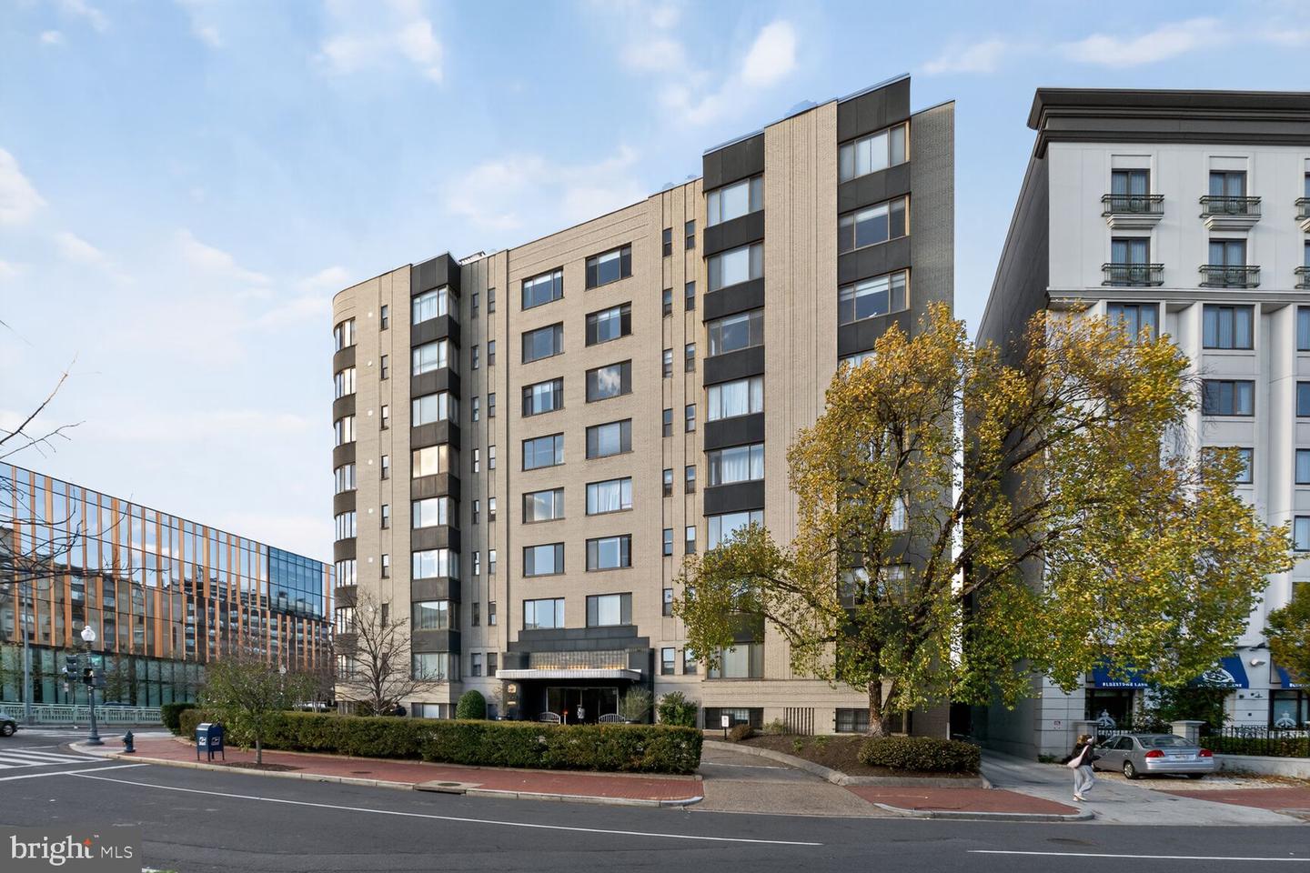 1 SCOTT CIR NW #708, WASHINGTON, District Of Columbia 20036, 1 Bedroom Bedrooms, ,1 BathroomBathrooms,Residential,For sale,1 SCOTT CIR NW #708,DCDC2231142 MLS # DCDC2231142 1 SCOTT CIR NW #708, WASHINGTON, District Of Columbia 20036, 1 Bedroom Bedrooms, ,1 BathroomBathrooms,Residential,For sale,1 SCOTT CIR NW #708,DCDC2231142 MLS # DCDC2231142
