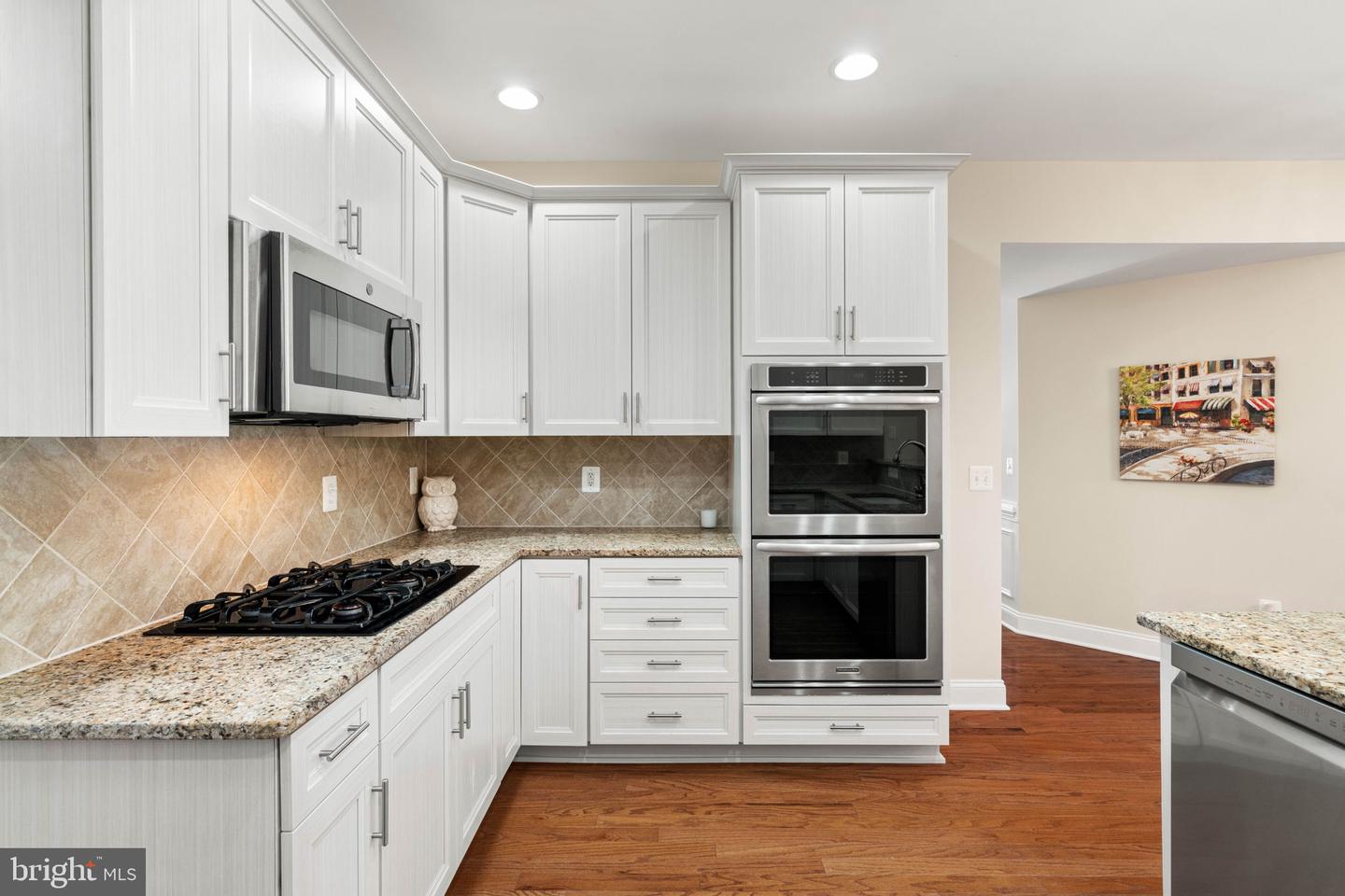 5484 RODRIQUEZ LN, HAYMARKET, Virginia 20169, 3 Bedrooms Bedrooms, ,3 BathroomsBathrooms,Residential,For sale,5484 RODRIQUEZ LN,VAPW2107388 MLS # VAPW2107388 5484 RODRIQUEZ LN, HAYMARKET, Virginia 20169, 3 Bedrooms Bedrooms, ,3 BathroomsBathrooms,Residential,For sale,5484 RODRIQUEZ LN,VAPW2107388 MLS # VAPW2107388