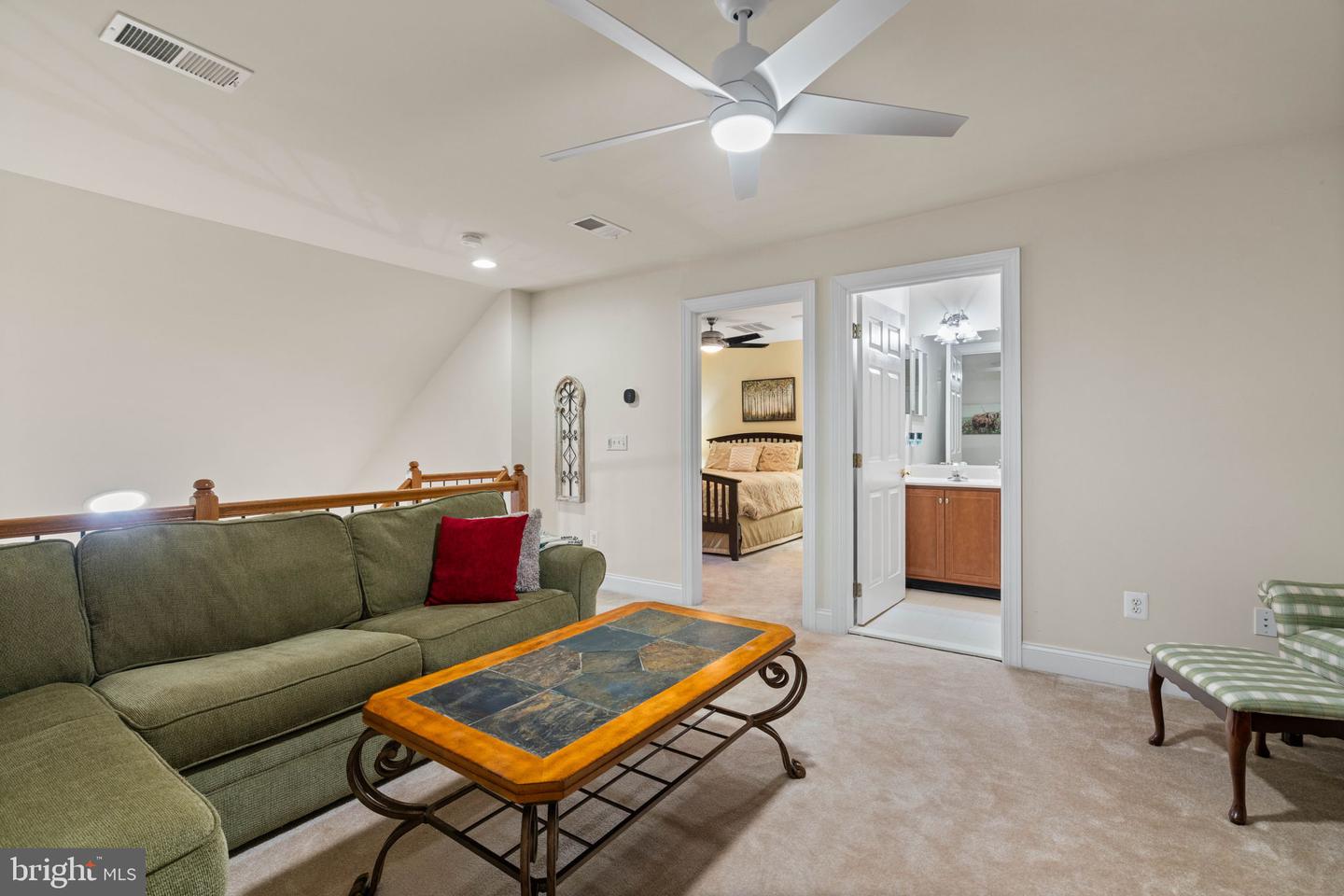 5484 RODRIQUEZ LN, HAYMARKET, Virginia 20169, 3 Bedrooms Bedrooms, ,3 BathroomsBathrooms,Residential,For sale,5484 RODRIQUEZ LN,VAPW2107388 MLS # VAPW2107388 5484 RODRIQUEZ LN, HAYMARKET, Virginia 20169, 3 Bedrooms Bedrooms, ,3 BathroomsBathrooms,Residential,For sale,5484 RODRIQUEZ LN,VAPW2107388 MLS # VAPW2107388