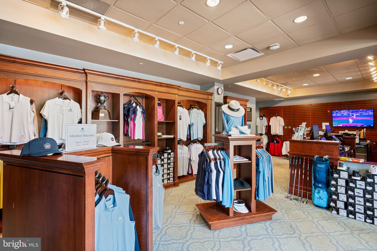 5484 RODRIQUEZ LN, HAYMARKET, Virginia 20169, 3 Bedrooms Bedrooms, ,3 BathroomsBathrooms,Residential,For sale,5484 RODRIQUEZ LN,VAPW2107388 MLS # VAPW2107388 5484 RODRIQUEZ LN, HAYMARKET, Virginia 20169, 3 Bedrooms Bedrooms, ,3 BathroomsBathrooms,Residential,For sale,5484 RODRIQUEZ LN,VAPW2107388 MLS # VAPW2107388