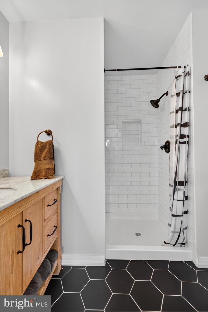 2907 S WOODLEY ST #C, ARLINGTON, Virginia 22206, 2 Bedrooms Bedrooms, 8 Rooms Rooms,2 BathroomsBathrooms,Residential,For sale,2907 S WOODLEY ST #C,VAAR2065792 MLS # VAAR2065792 2907 S WOODLEY ST #C, ARLINGTON, Virginia 22206, 2 Bedrooms Bedrooms, 8 Rooms Rooms,2 BathroomsBathrooms,Residential,For sale,2907 S WOODLEY ST #C,VAAR2065792 MLS # VAAR2065792