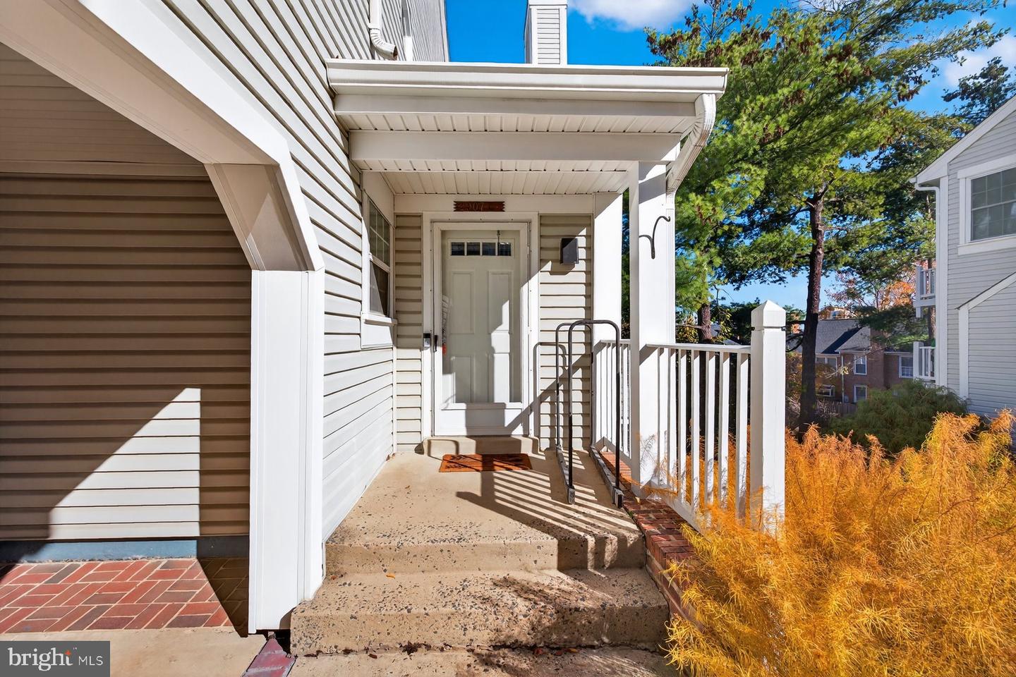 2907 S WOODLEY ST #C, ARLINGTON, Virginia 22206, 2 Bedrooms Bedrooms, 8 Rooms Rooms,2 BathroomsBathrooms,Residential,For sale,2907 S WOODLEY ST #C,VAAR2065792 MLS # VAAR2065792 2907 S WOODLEY ST #C, ARLINGTON, Virginia 22206, 2 Bedrooms Bedrooms, 8 Rooms Rooms,2 BathroomsBathrooms,Residential,For sale,2907 S WOODLEY ST #C,VAAR2065792 MLS # VAAR2065792