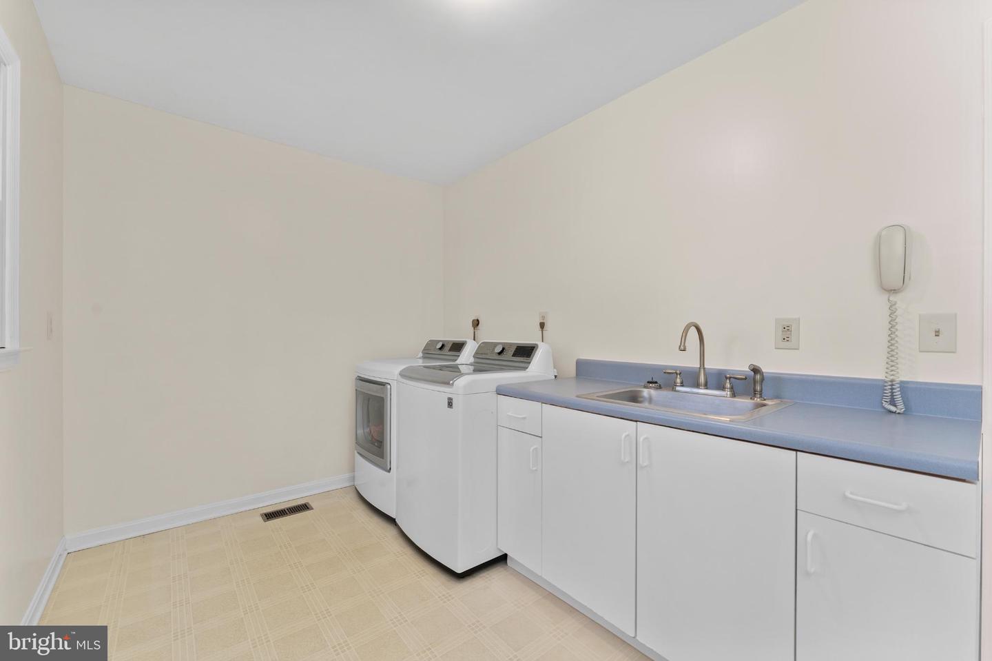 213 SLEEPY HOLLOW TRL, FREDERICKSBURG, Virginia 22405, 3 Bedrooms Bedrooms, 11 Rooms Rooms,3 BathroomsBathrooms,Residential,For sale,213 SLEEPY HOLLOW TRL,VAST2044138 MLS # VAST2044138 213 SLEEPY HOLLOW TRL, FREDERICKSBURG, Virginia 22405, 3 Bedrooms Bedrooms, 11 Rooms Rooms,3 BathroomsBathrooms,Residential,For sale,213 SLEEPY HOLLOW TRL,VAST2044138 MLS # VAST2044138